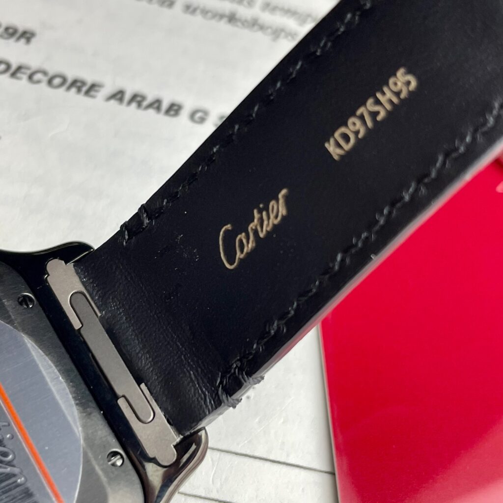 Cartier Santos De Cartier Full Black Replica 1:1 Watch Factory BV 39.8mm