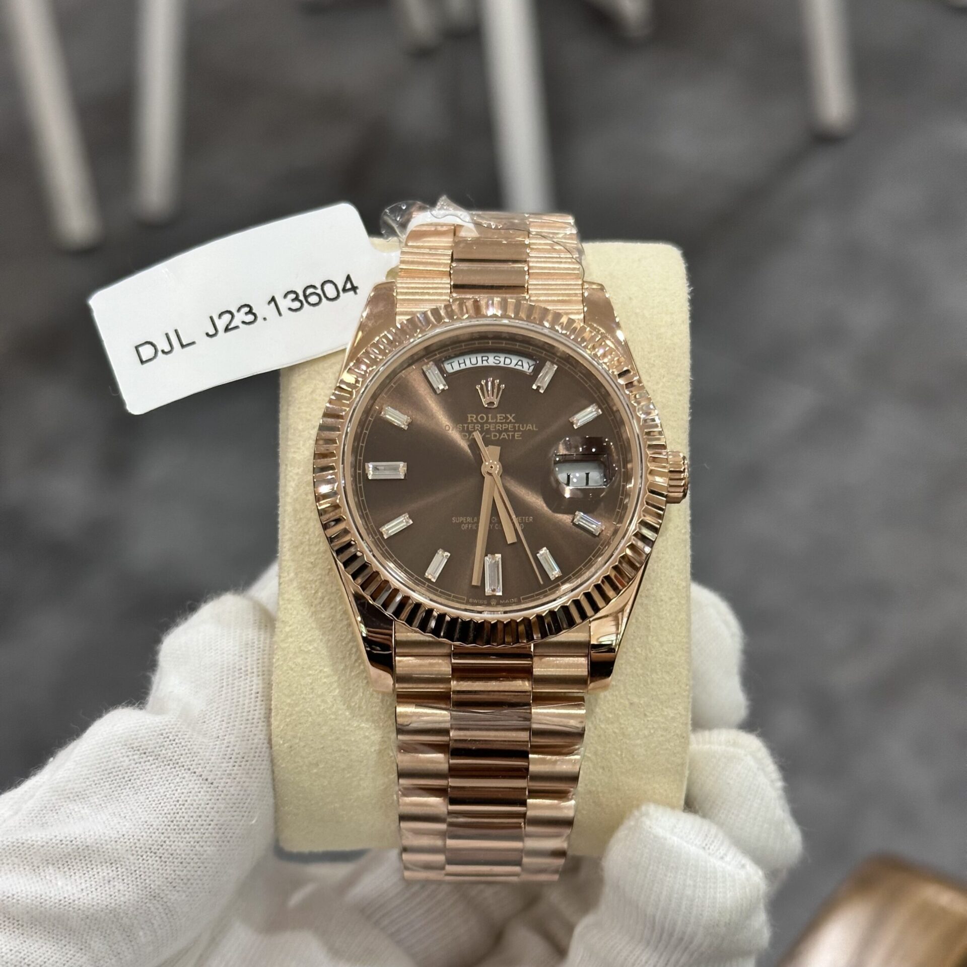 Rolex Replica Watch Day-Date 228235 Gold Wrapped Chocolate Dial GM V3 40mm