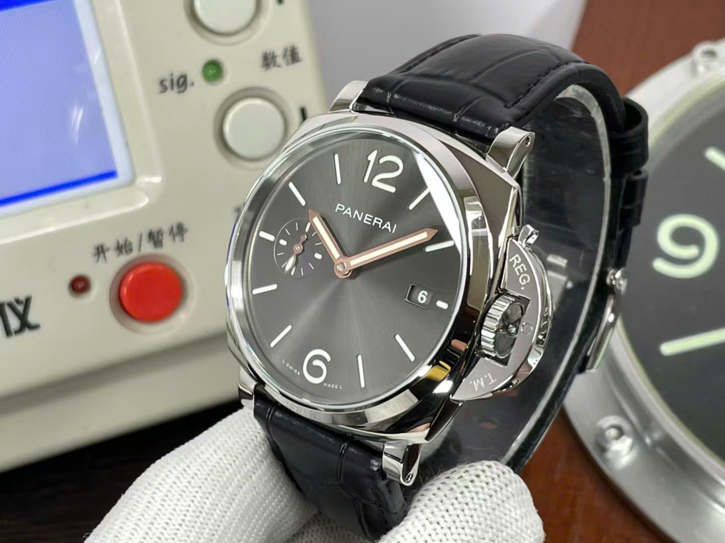 Panerai Knock Off Watches Luminor Due PAM1387 Black Leather Strap VS Factory 42mm