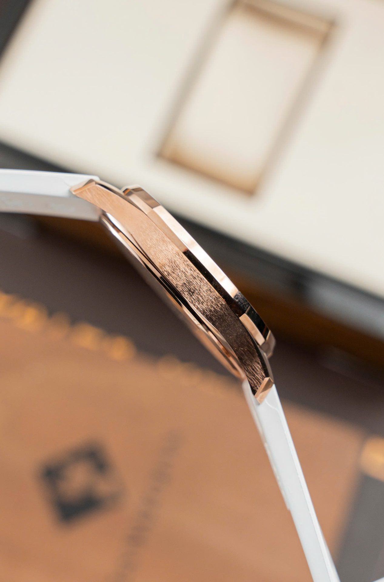 Patek Philippe Aquanaut 5067 Đính Đá Nữ Replica Cao Cấp Nhà Máy PPF 35.6mm