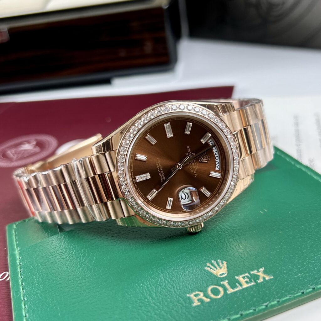 Rolex Replica Watch Day-Date Men s Chocolate Dial Diamond Bezel EW Factory 40mm