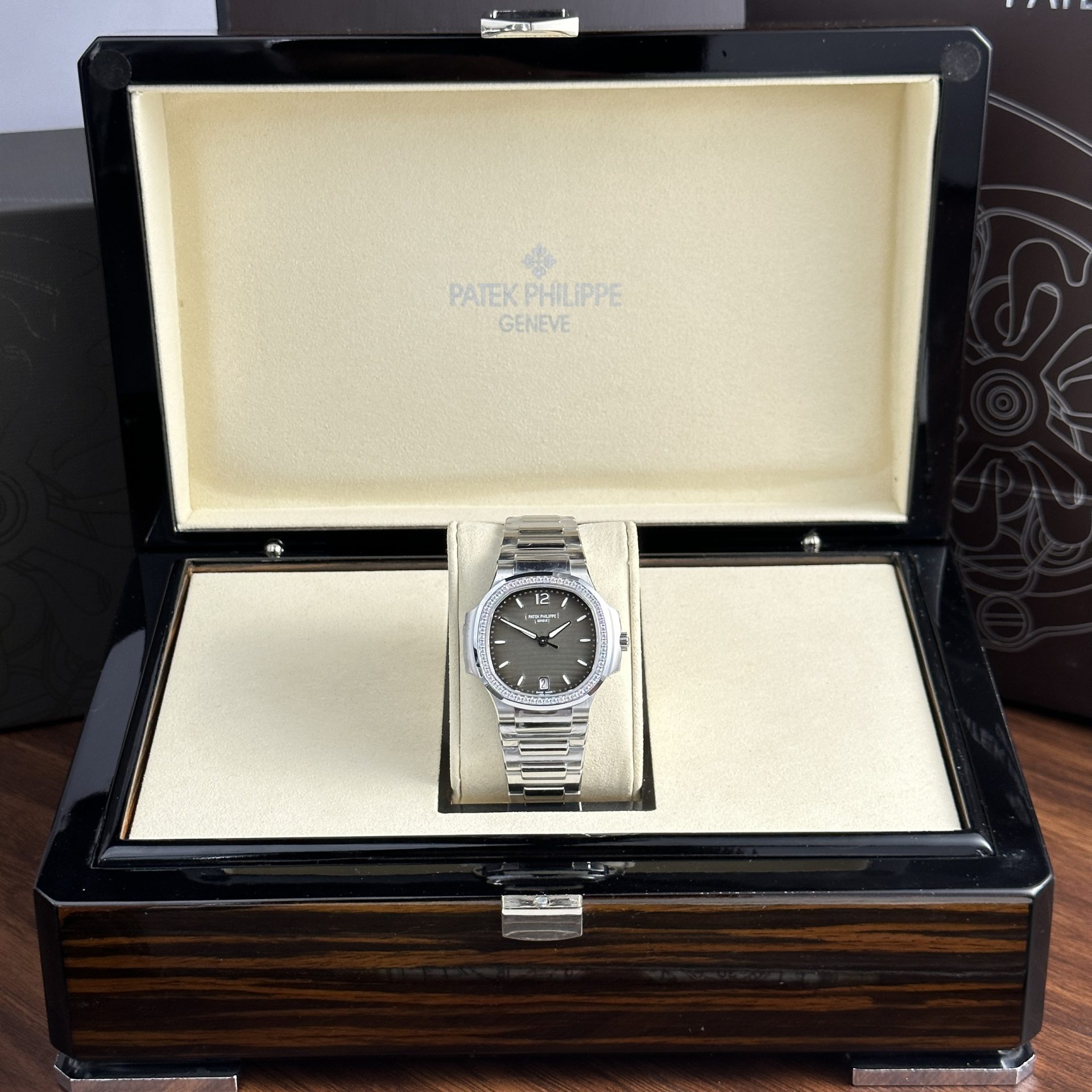 Patek Philippe Replica 1:1 Watch Nautilus 7118 Women s With Stone Gray Dial Factory 3K 35.2mm