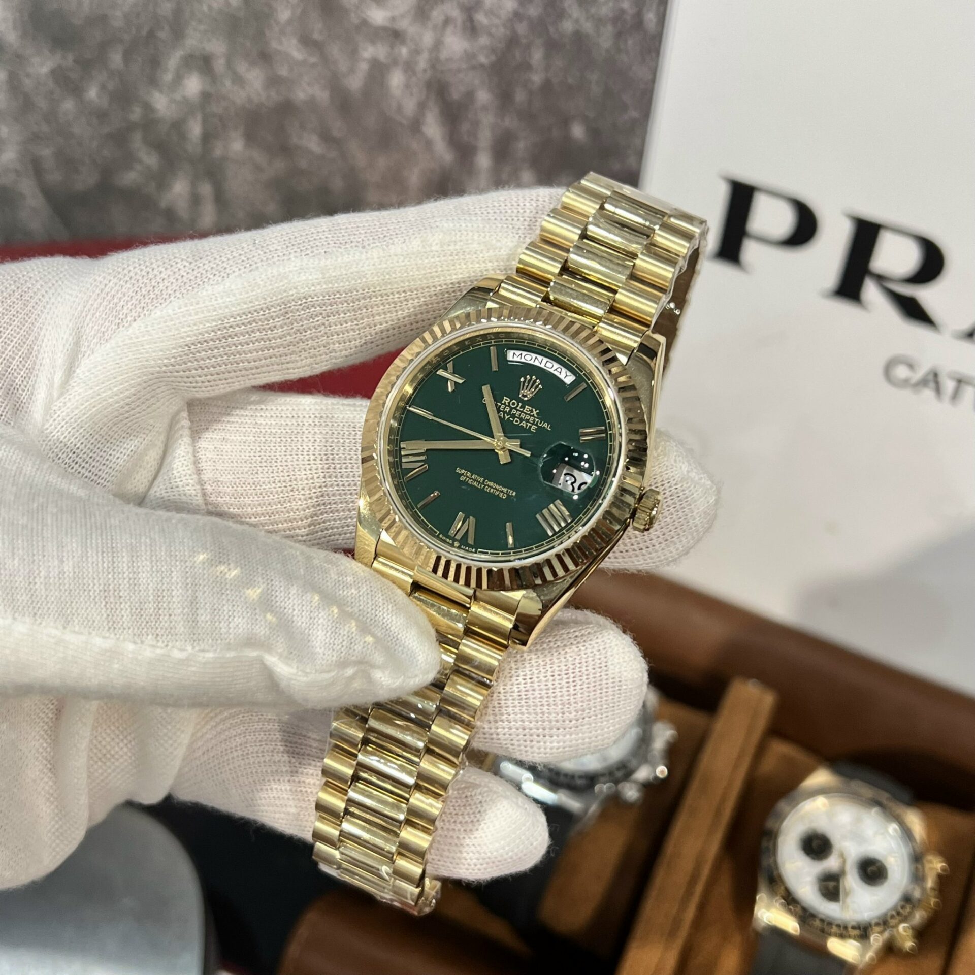 Rolex Replica 1:1 Watch Day-Date 228238 Green Dial Yellow Gold GM Factory V2 40mm