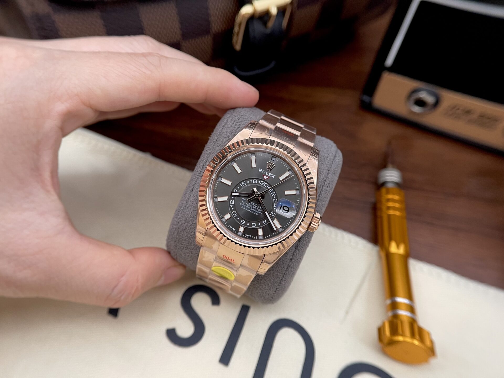 Rolex Sky-Dweller 326935 Replica 1:1 Watch Noob Factory Gray Dial 42mm