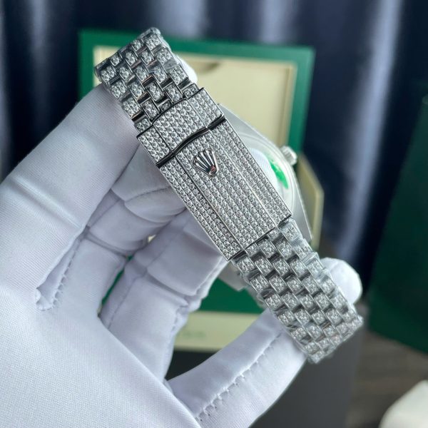 Rolex DateJust Replica Watch Full Moissanite Diamonds Hong Kong Dial Blue 41mm