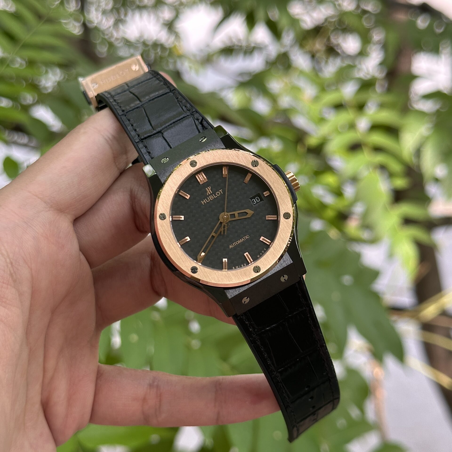 Hublot Classic Fusion Ceramic Carbon Demi Rose Replica 1:1 Watch JJZ 42mm