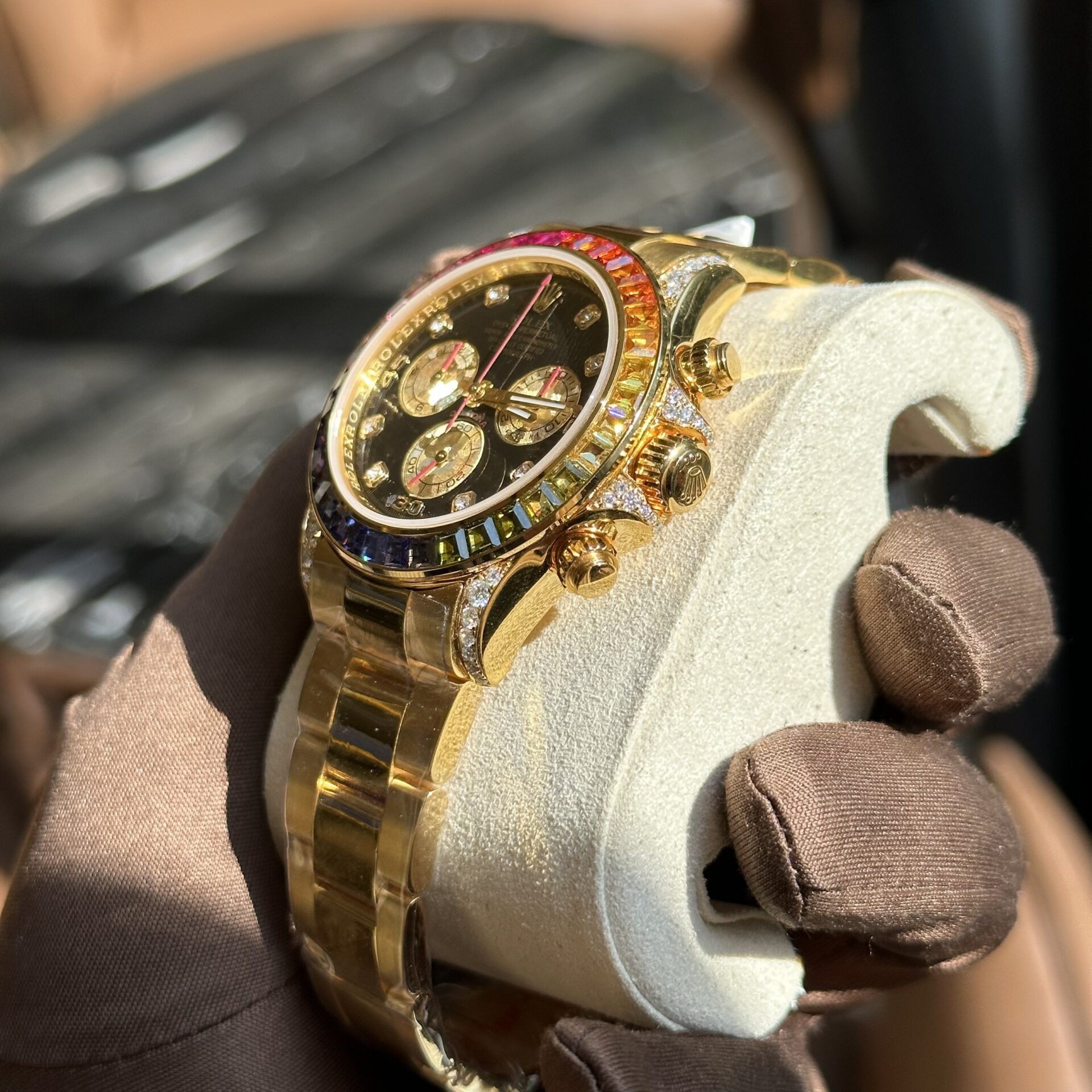 Rolex Replica Watch Daytona Rainbow Yellow Gold Wrapped Moissanite Diamonds TWF 40mm