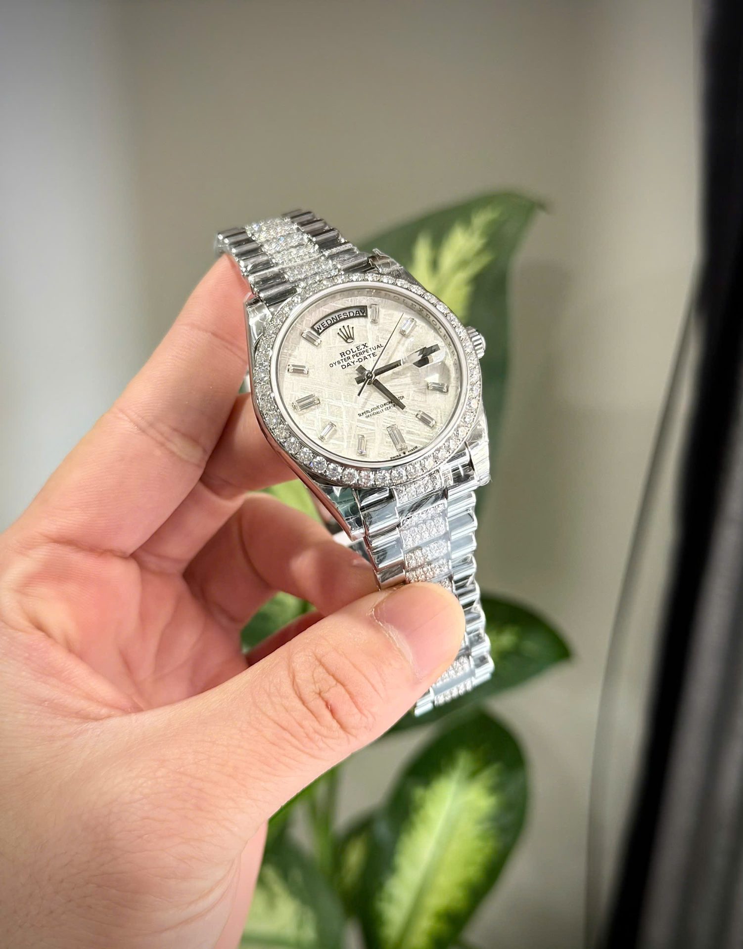 Rolex Day-Date Meteorite Dial Custom Moissanite Daimonds Copies Watches 40mm