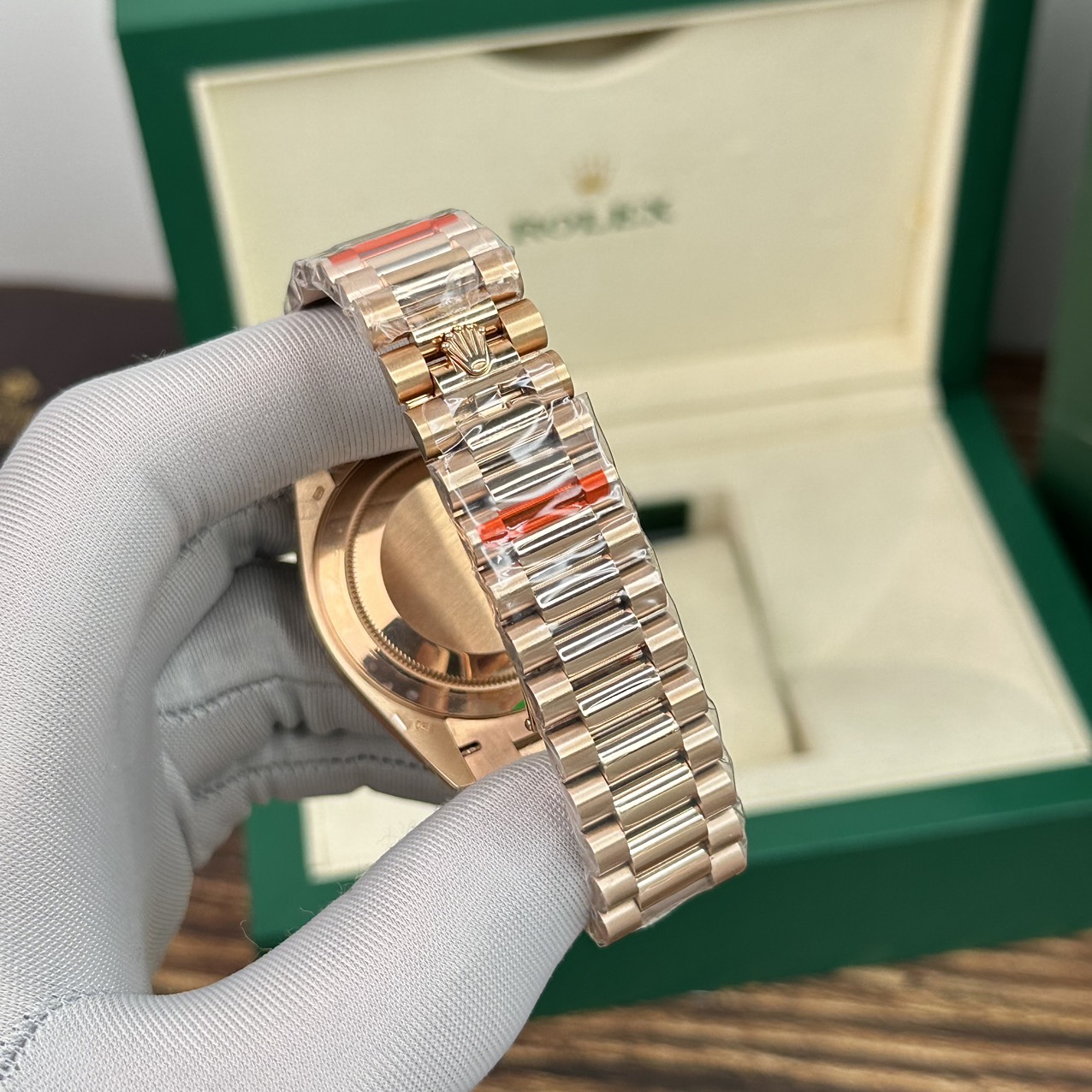Rolex Replica 1:1 Watch Day-Date Rose Gold White Dial EW Factory 40mm