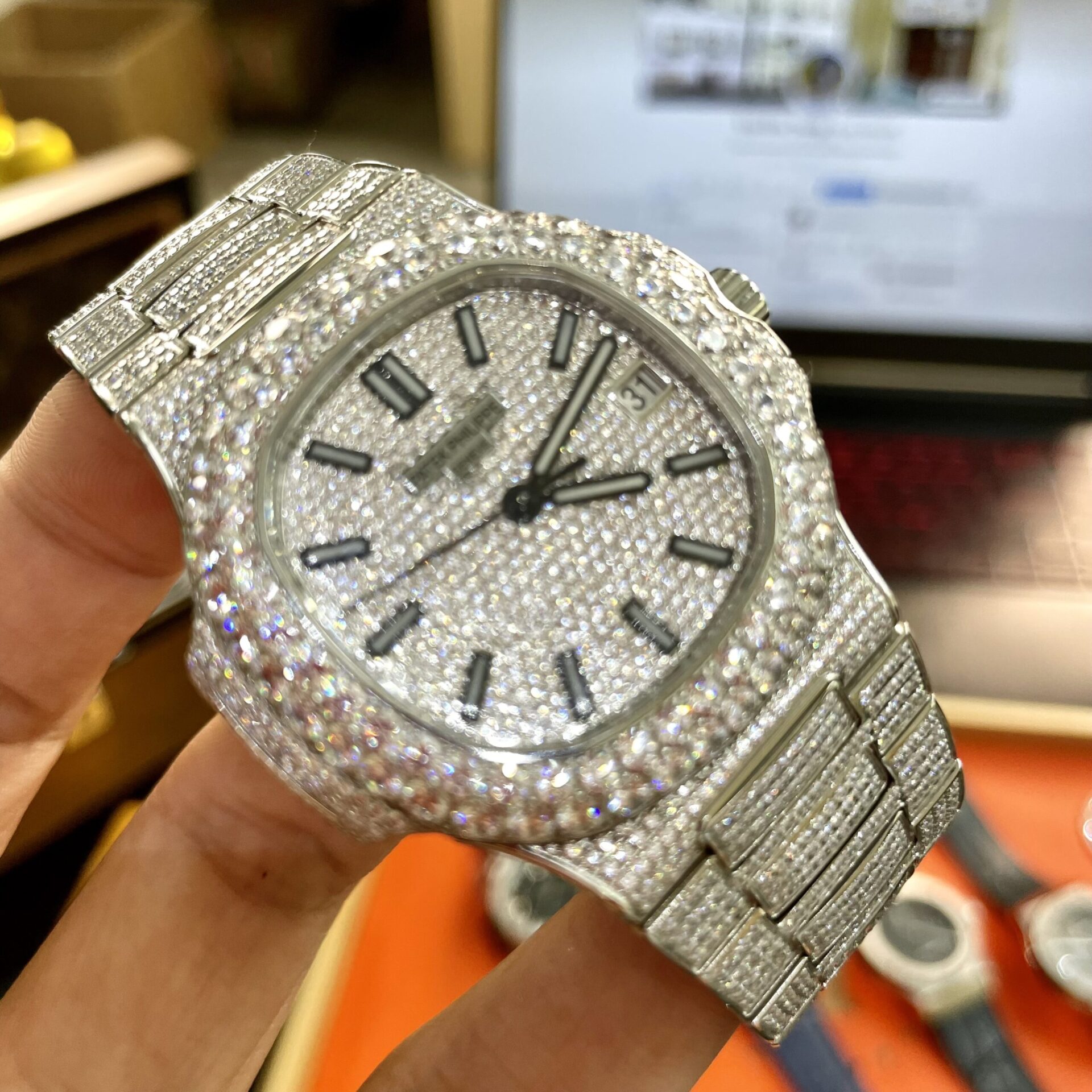 Patek Philippe Replica Watches Nautilus 5719 Full Diamonds PPF 40mm