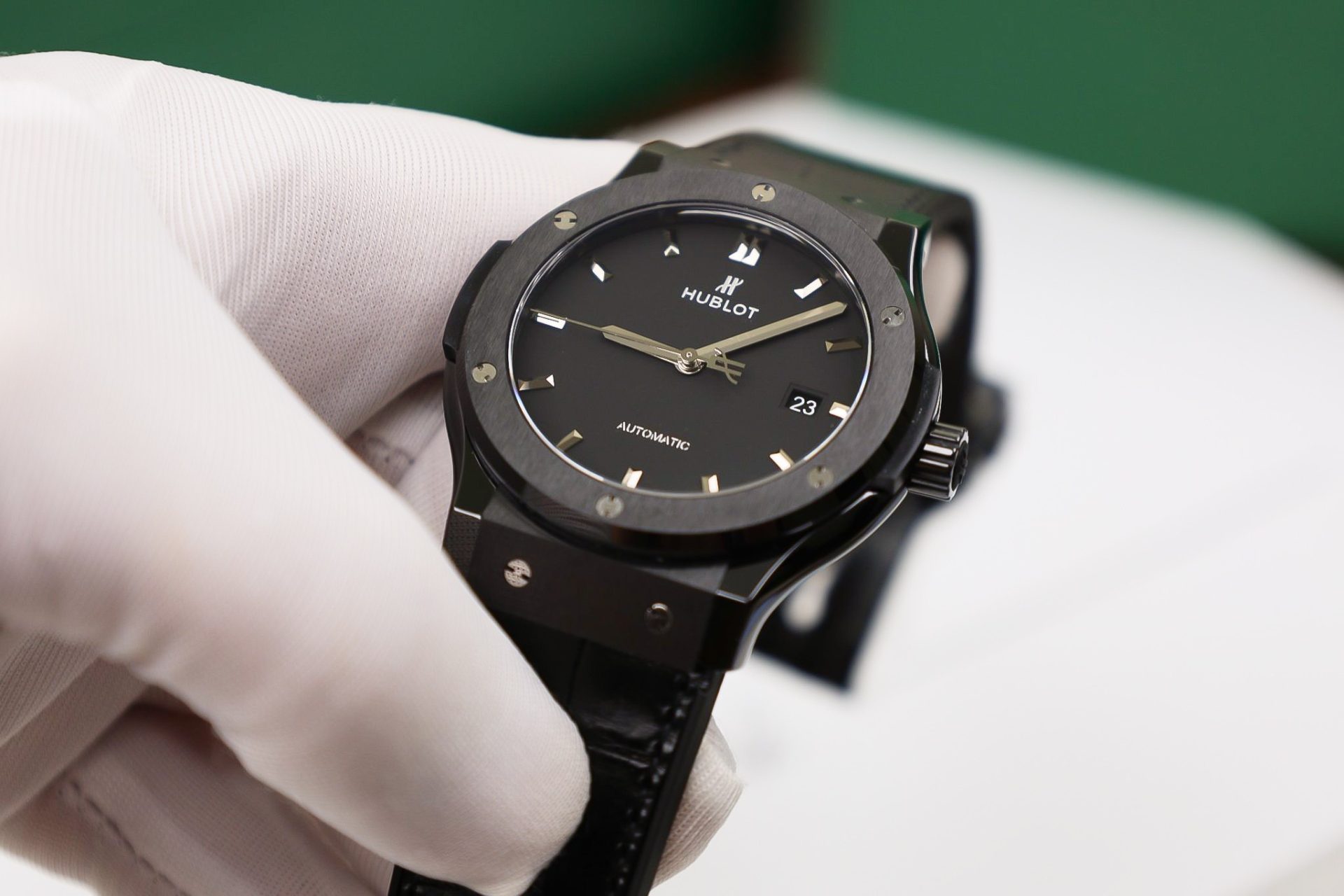 Hublot Replica 1:1 Watch Classic Fusion Black Ceramic SW300 Movement 42mm