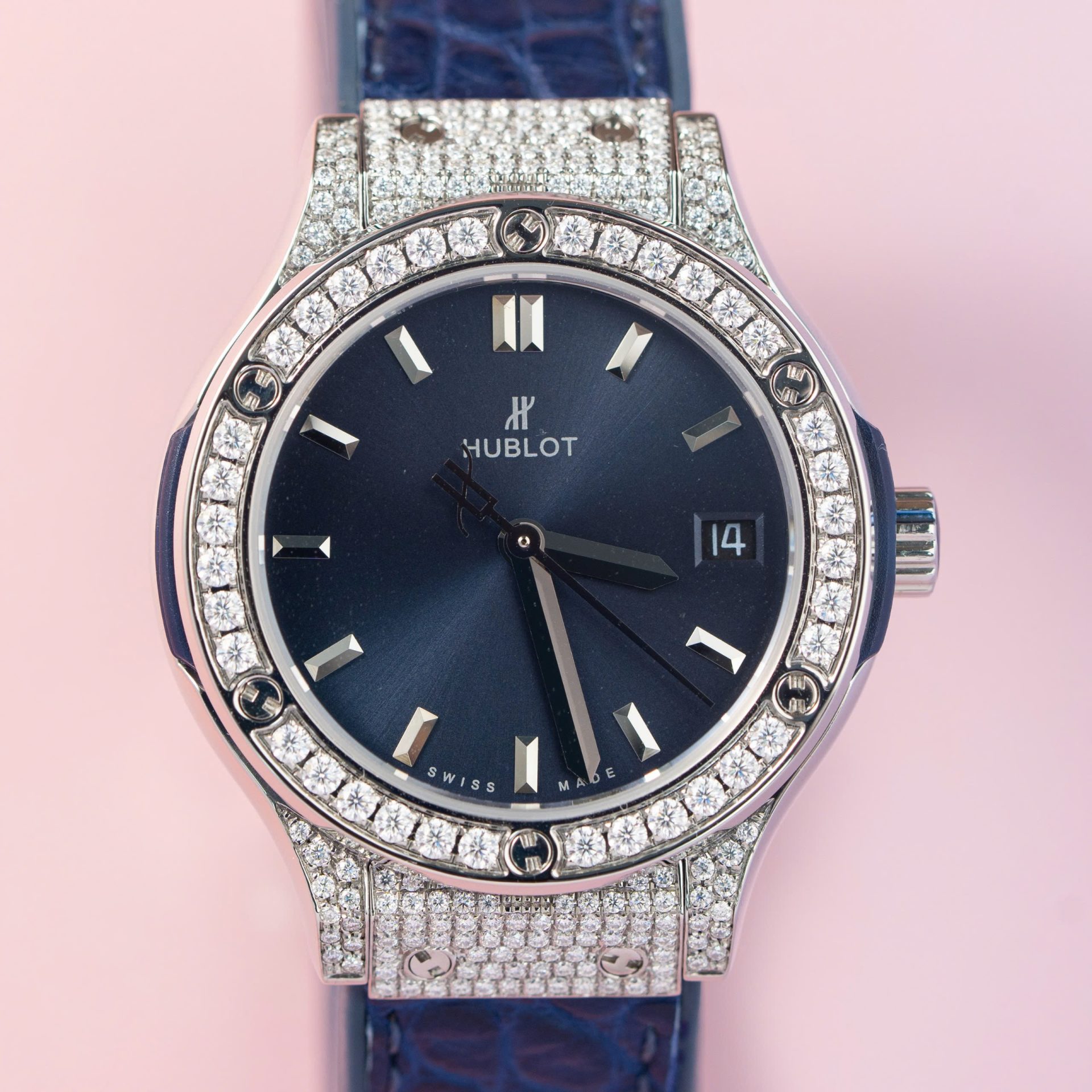 Hublot Replica 11 Watch Classic Fusion Women s Full Diamond Moissanite Blue 33mm