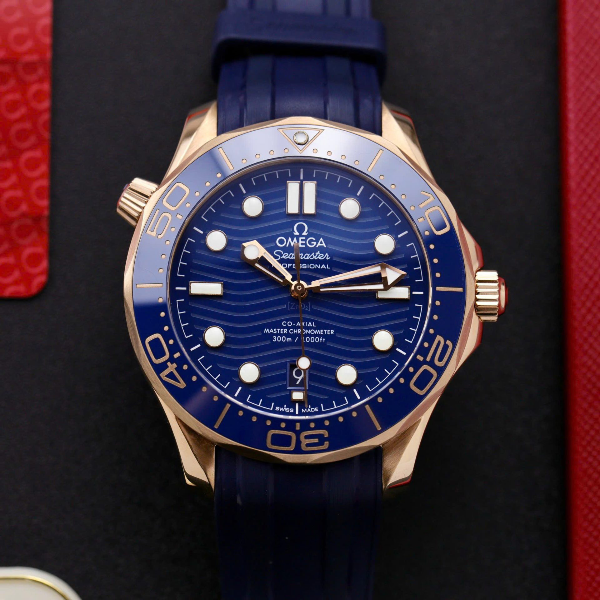 Omega Seamaster Diver 300M Good Imitation Watches Blue Dial Rubber Strap VS Factory 42mm