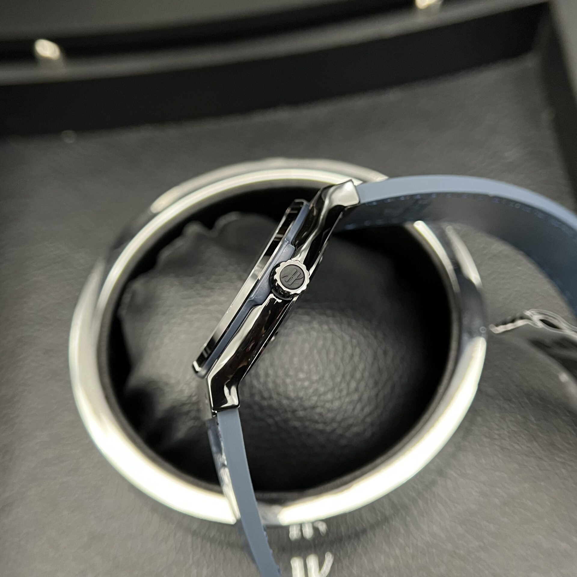 Hublot Classic Fusion Ceramic Charcoal Blue Replica Watch JJZ 42mm