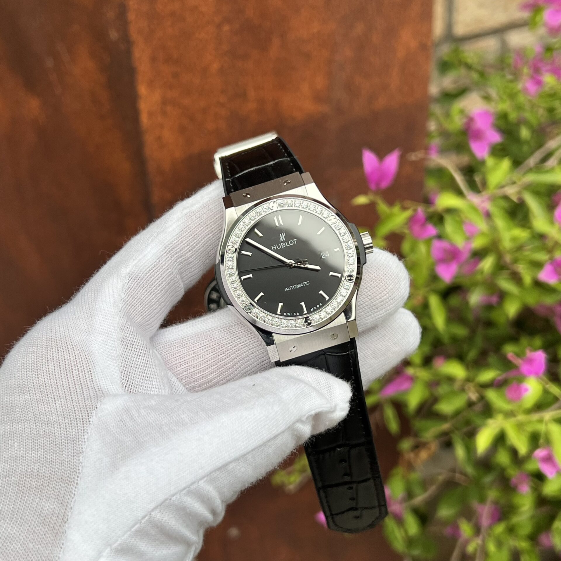 Hublot Replica 1:1 Watch Classic Fusion With Stone Bezel Swiss Mechanical 42mm