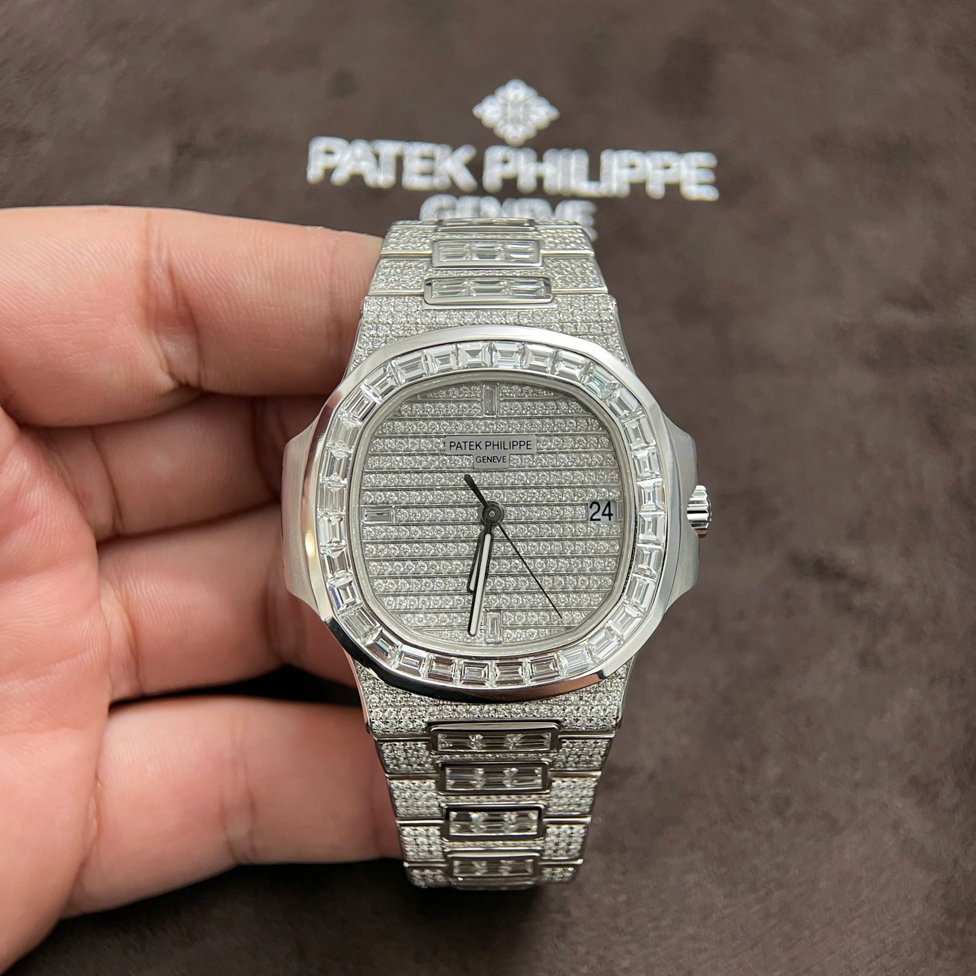 Patek Philippe Nautilus 5719 Replica Watches Custom 18K Solid White Gold + Diamonds 40mm