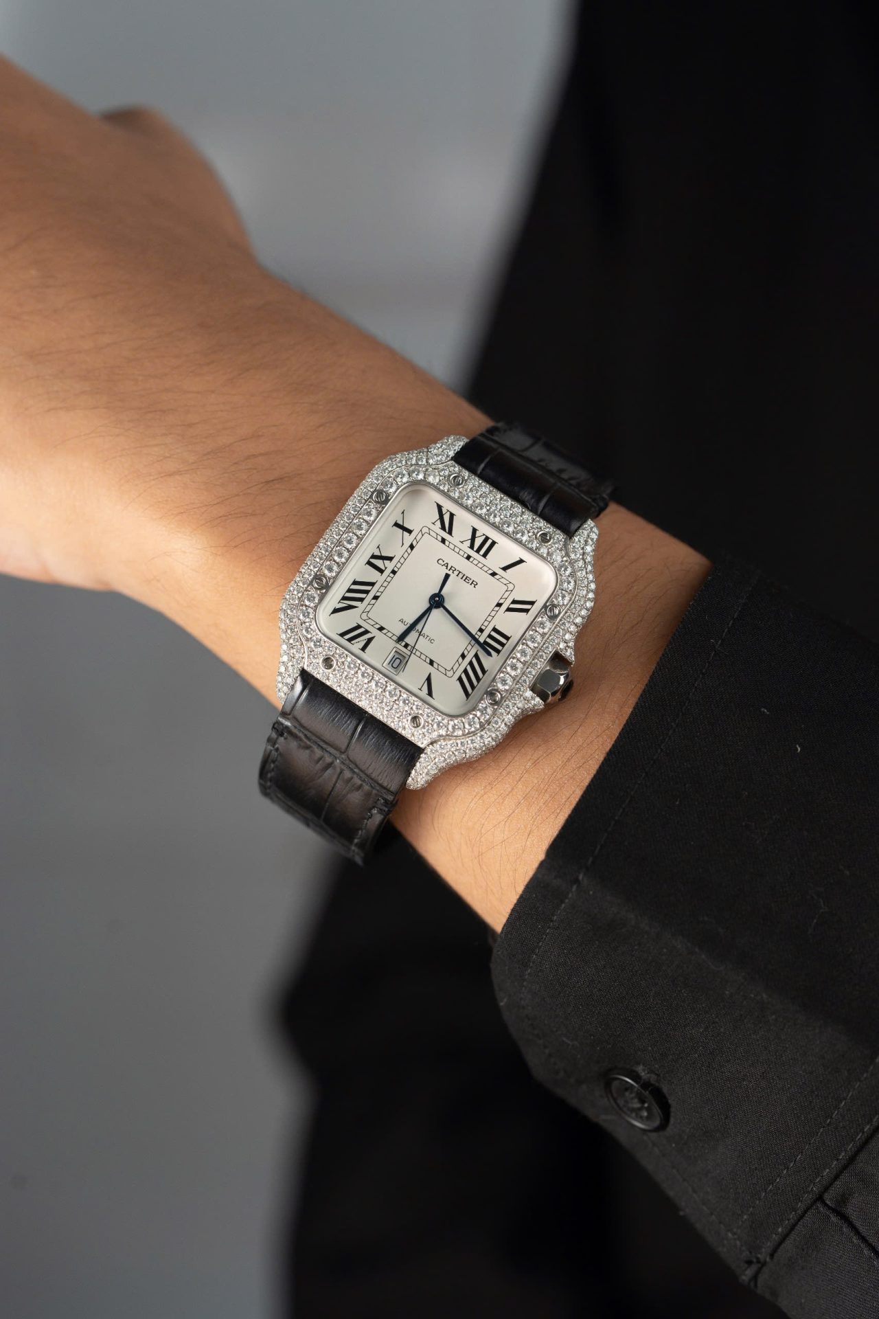 Cartier Santos With Moissanite Diamond Hong Kong Rep 11 Watch Leather Strap 39.8mm