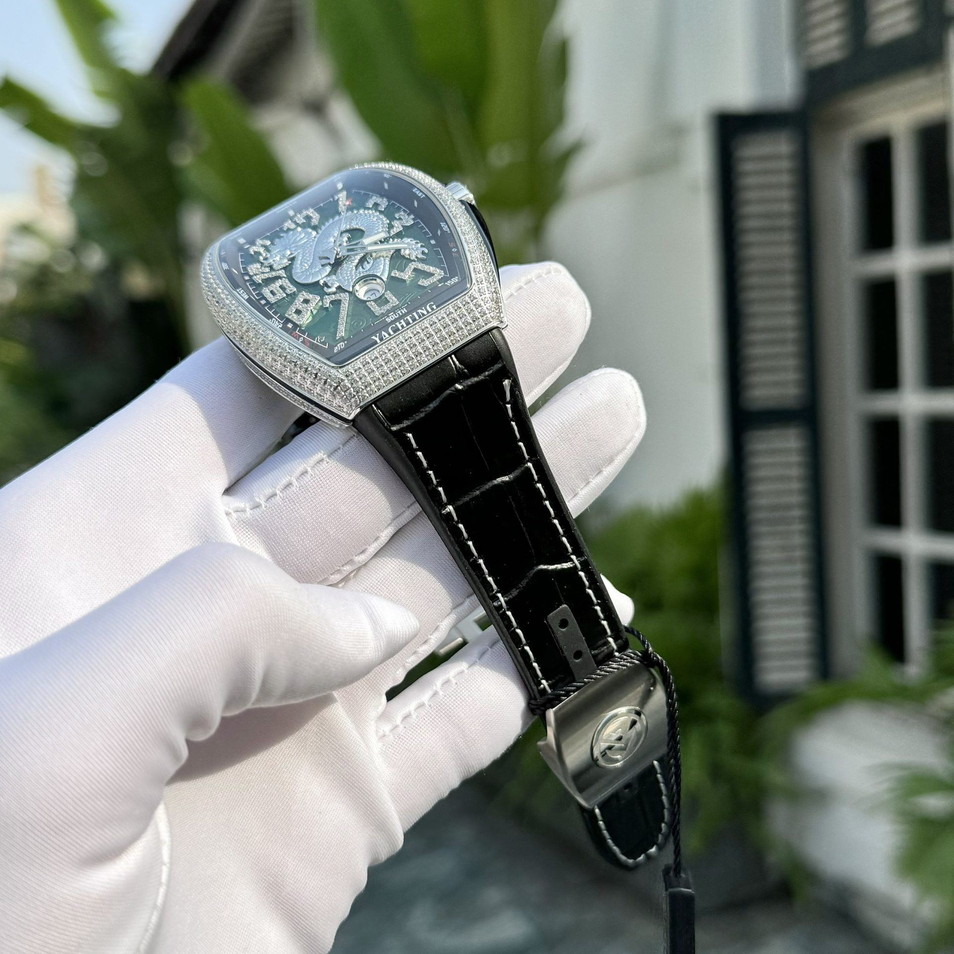 Franck Muller Replica 11 Watch V45 Green Dragon Dial With Stone  45mm