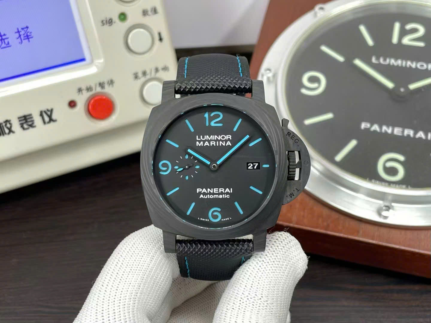 Panerai Good Imitation Watches Luminor Marina Carbotech™ PAM02661 VS Factory Men s 44mm