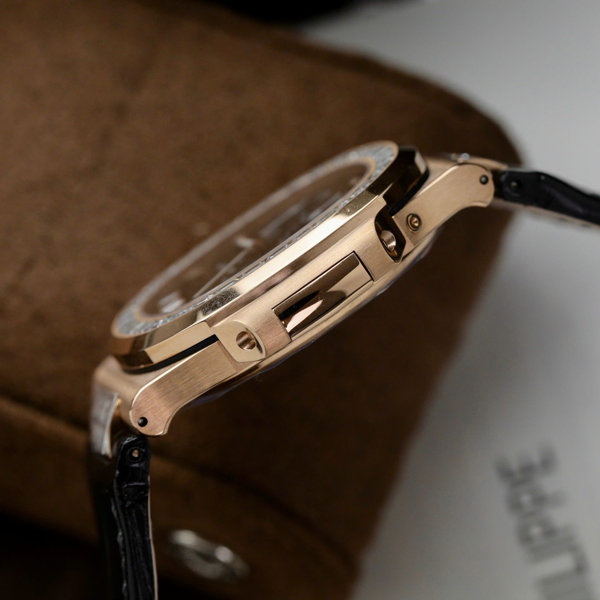 Patek Philippe Nautilus 5724R Replica 11 Watch Black GR Factory 40mm