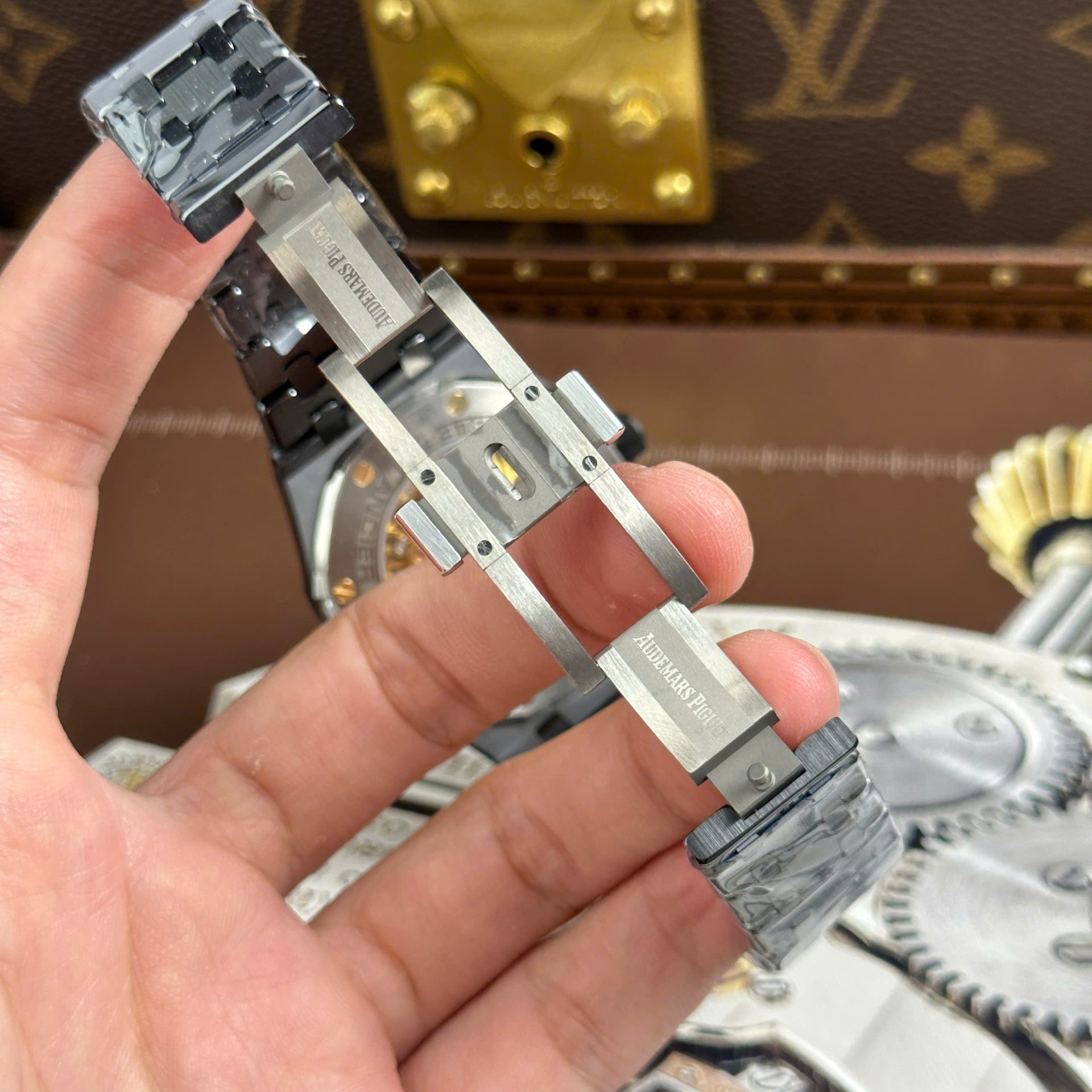 Audemars Piguet Royal Oak 15416 Black Ceramic Best Replica Watches Dial Skeleton THB Factory 41mm