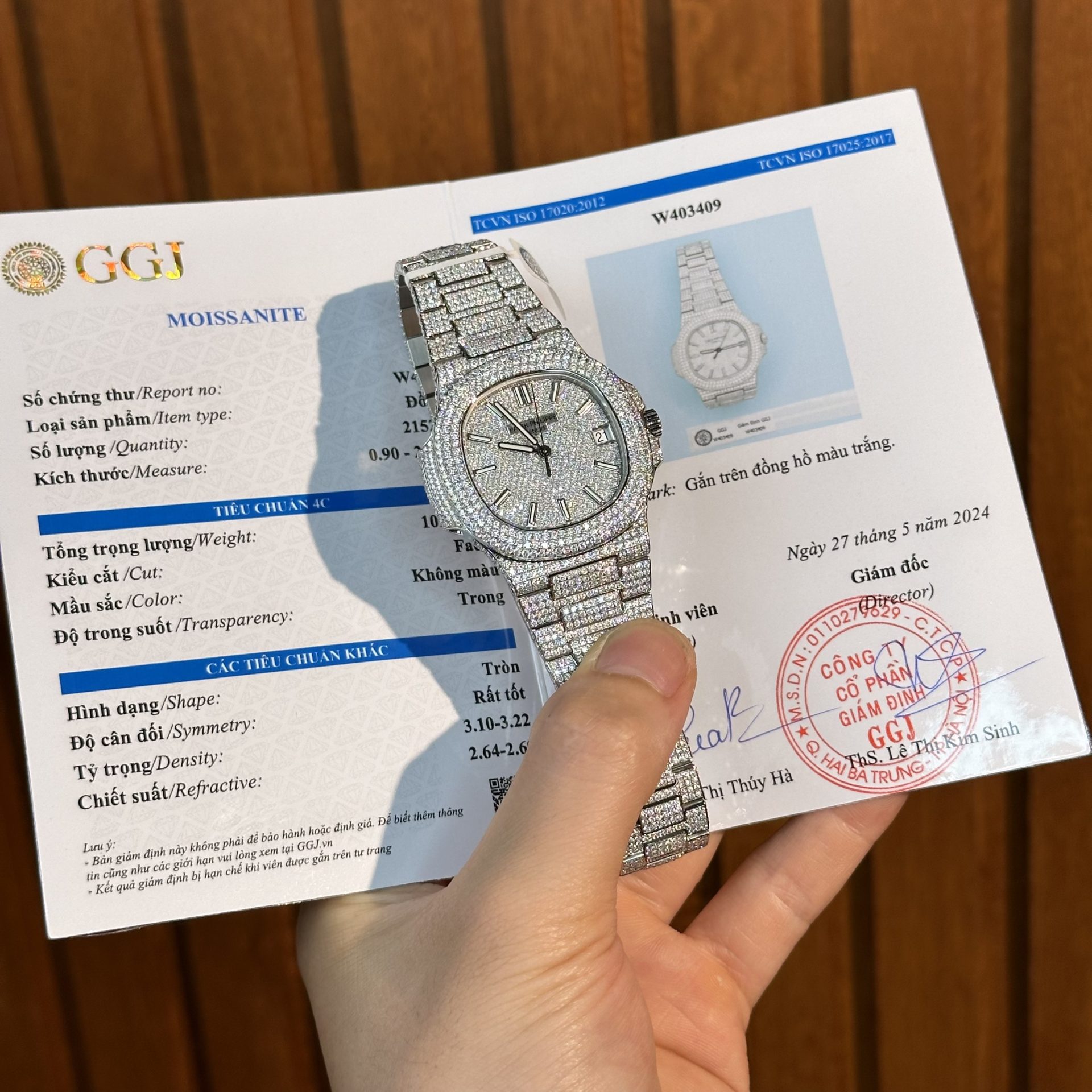 Patek Philippe Replica 1:1 Watch Nautilus 5719 Full Diamond Moissanite Hong Kong 40mm