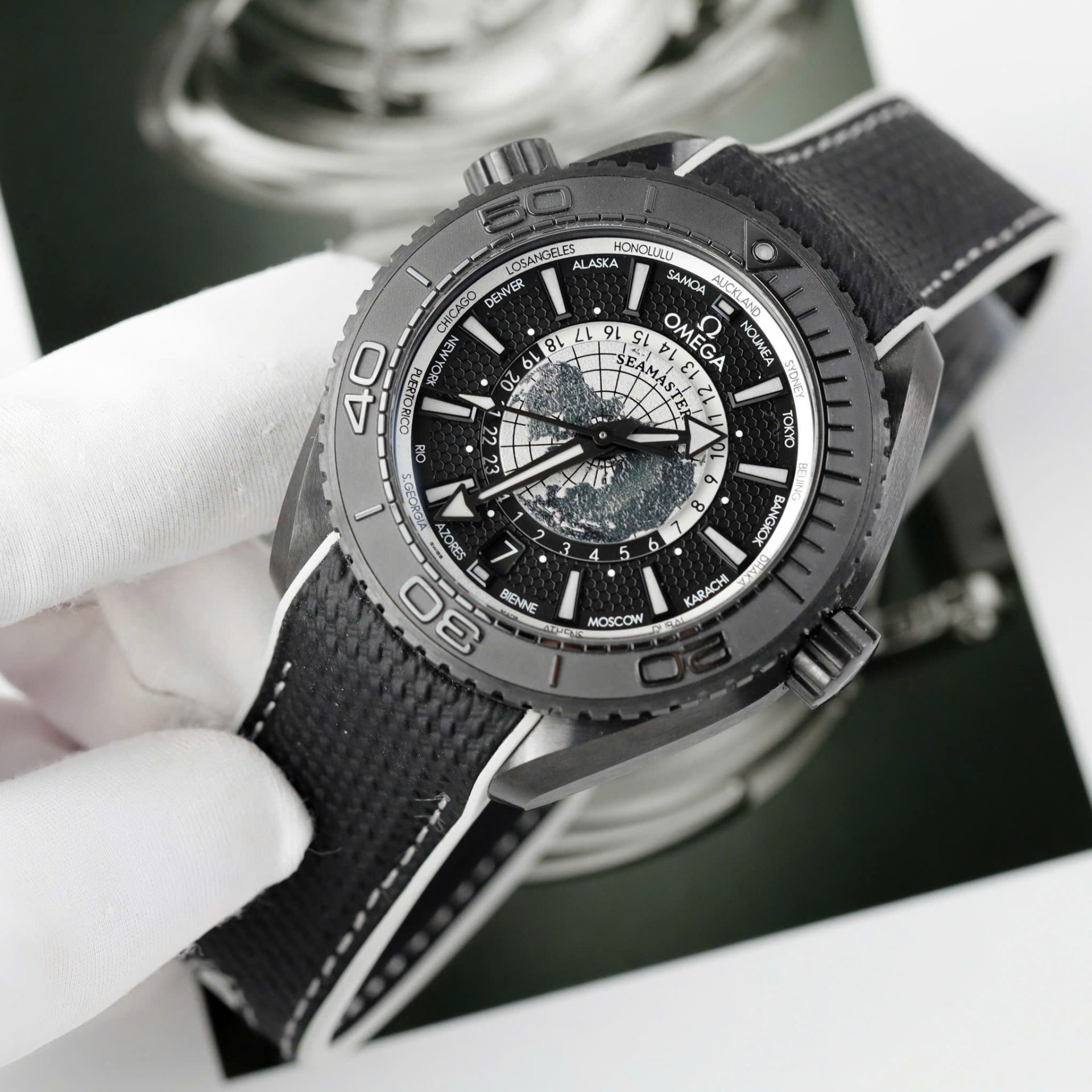 Omega Seamaster Planet Ocean Worldtimer Imitation Watches Black Ceramic Rubber Strap VS Factory 45.5mm