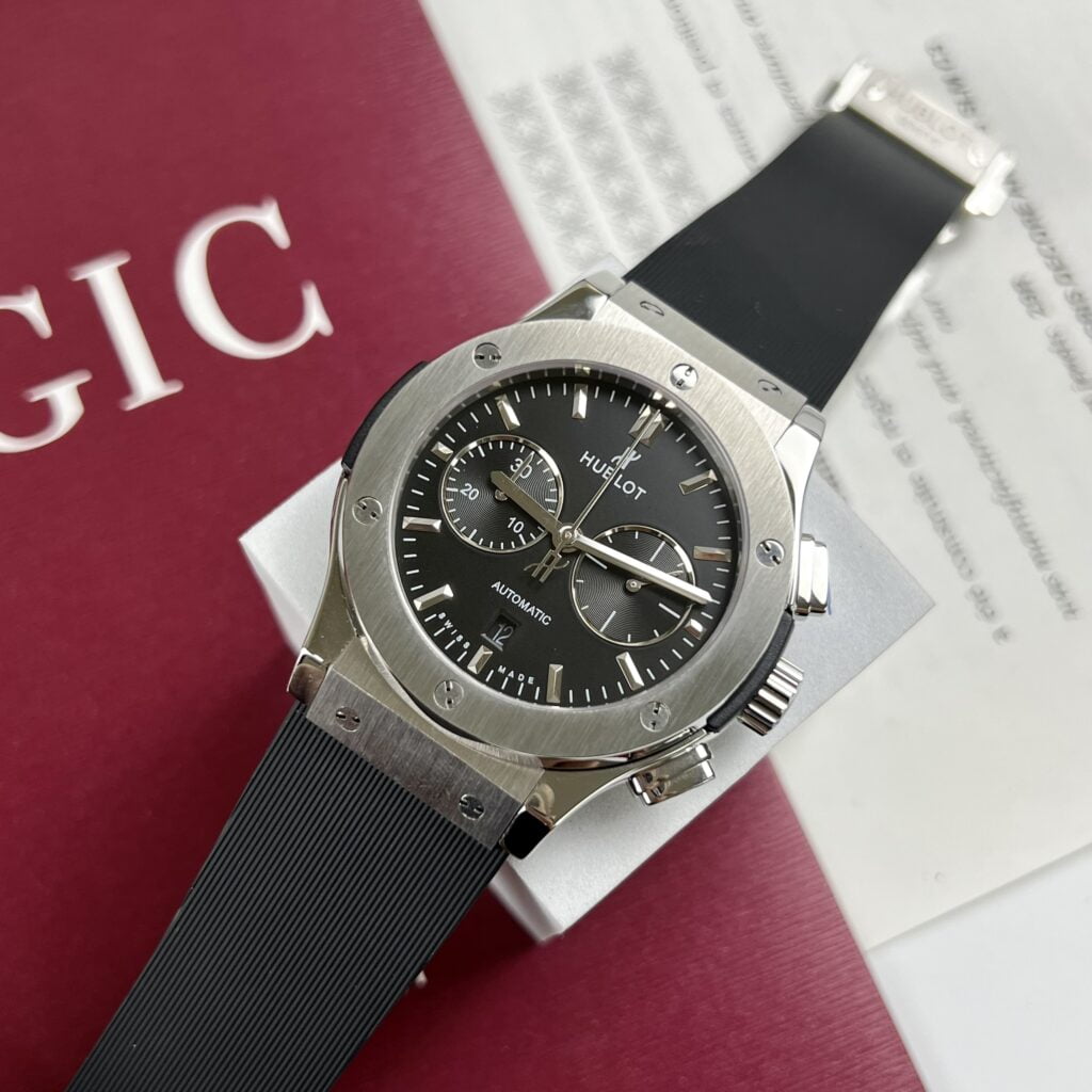 Hublot Replica 1:1 Watch Classic Fusion Chronograph HB Factory Black Color 42mm