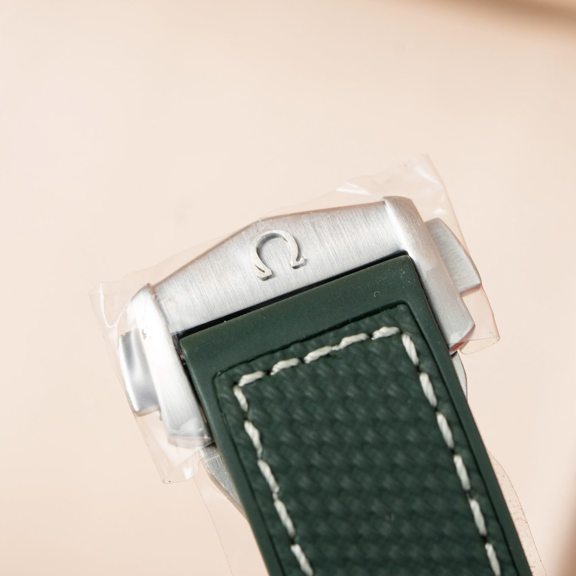 Omega Replica Watch Planet Ocean 600M Grey Dial Rubber Strap VS Factory 43.5mm