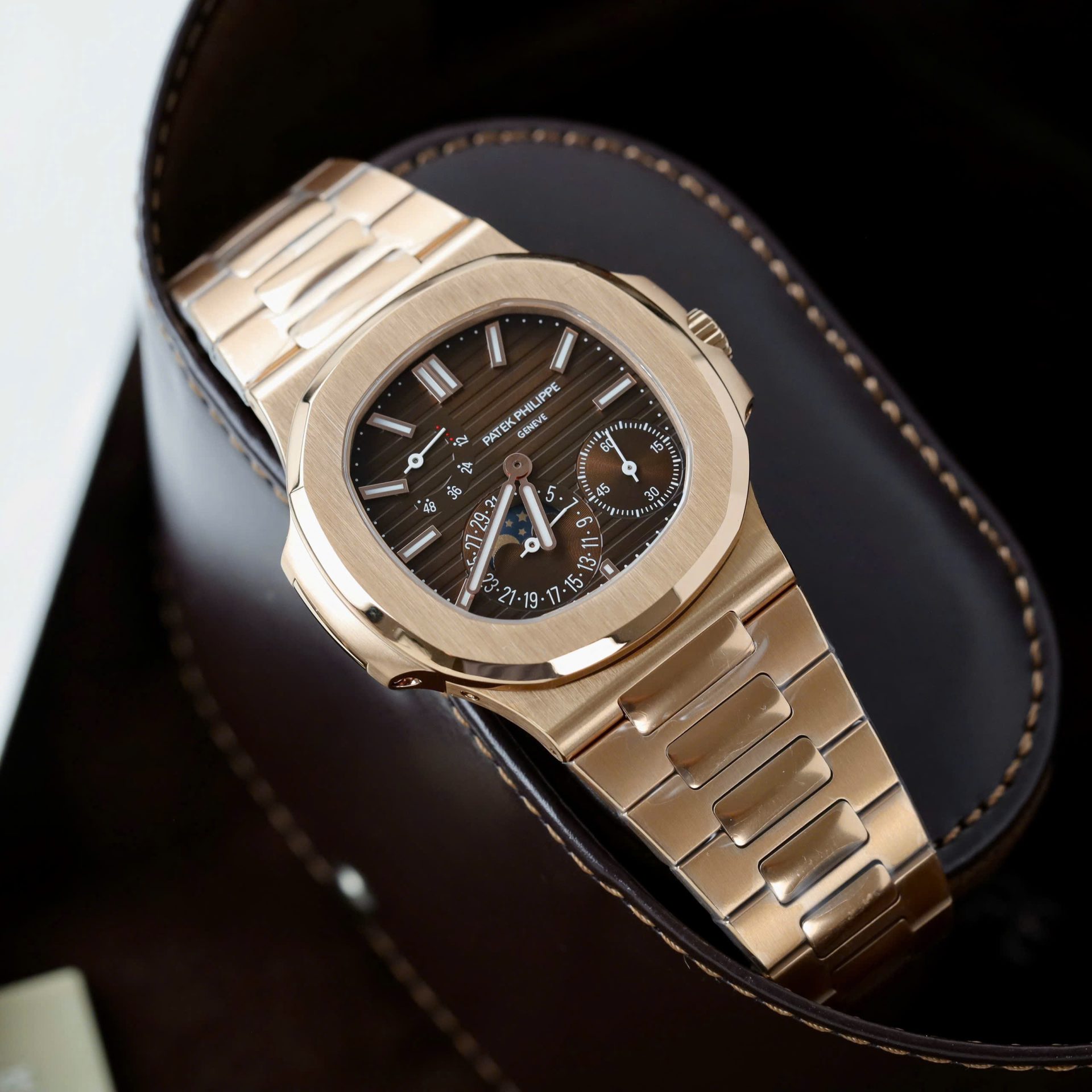 Patek Philippe Nautilus 5712R Replica Watch Dial Brown PPF Factory 40mm