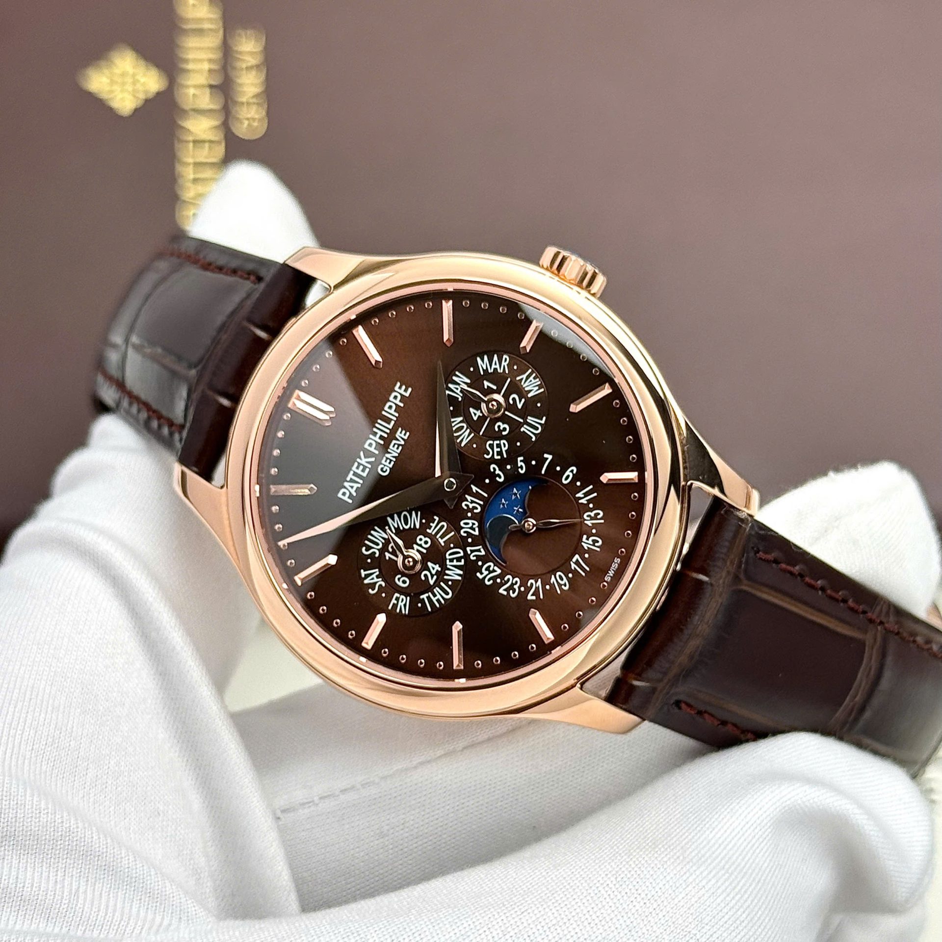 Patek Philippe Best Replica Watches Grand Complications 5327R Automatic Movement Chocolate Dial 40mm