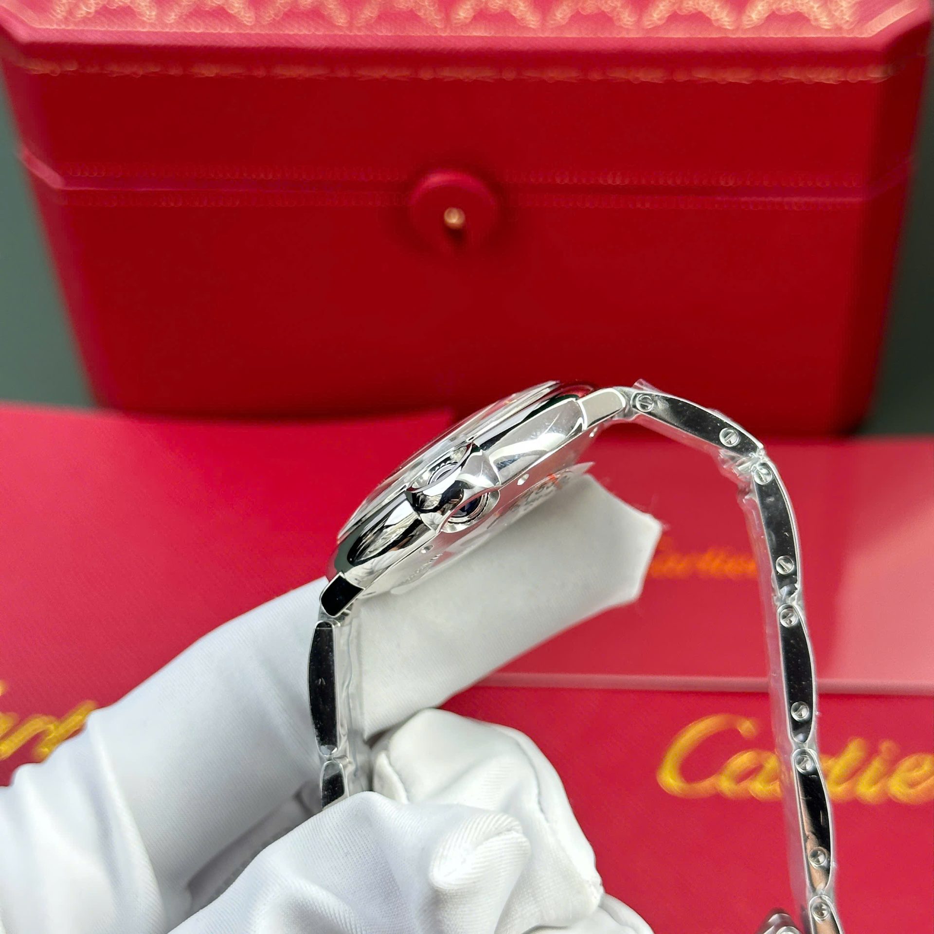 Cartier Ballon Bleu Replica Watch White Dial Metal Wire AF Factory 36mm