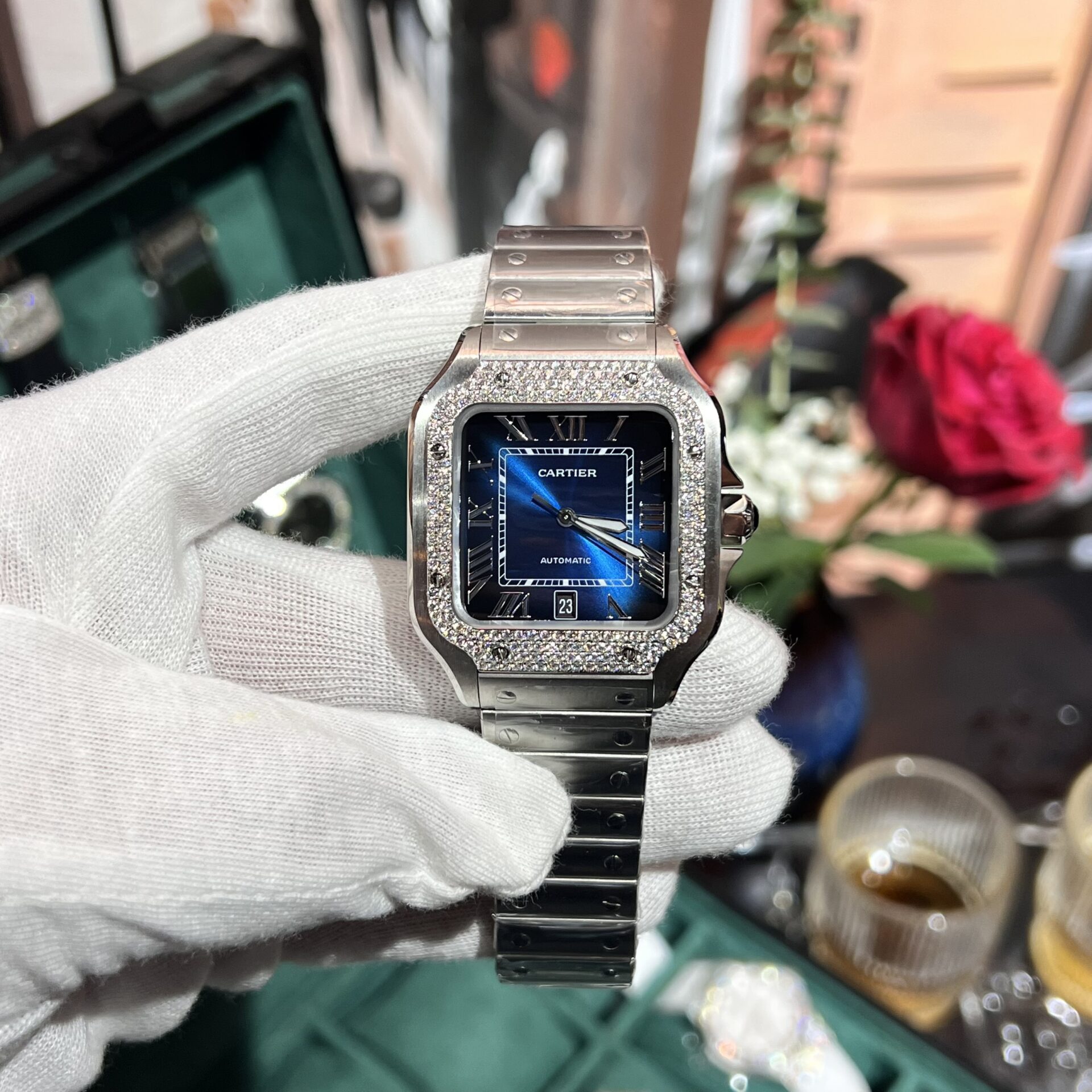 Cartier Replica Watch Santos Moissanite Diamond Bezel Blue Dial BV Factory 39.8mm