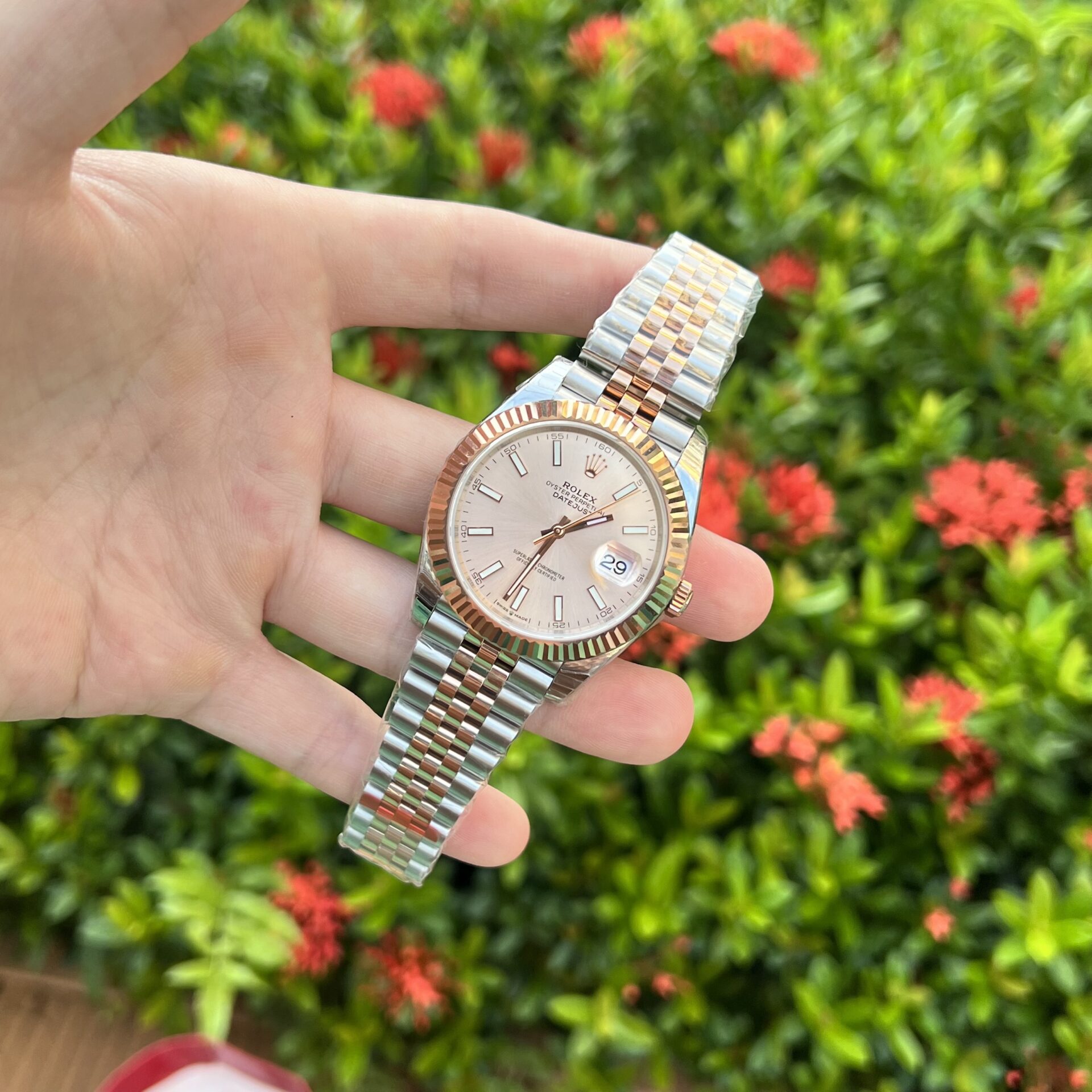 Rolex Replica 11 Watch DateJust Pink Dial Jubilee Strap Factory EW 41mm