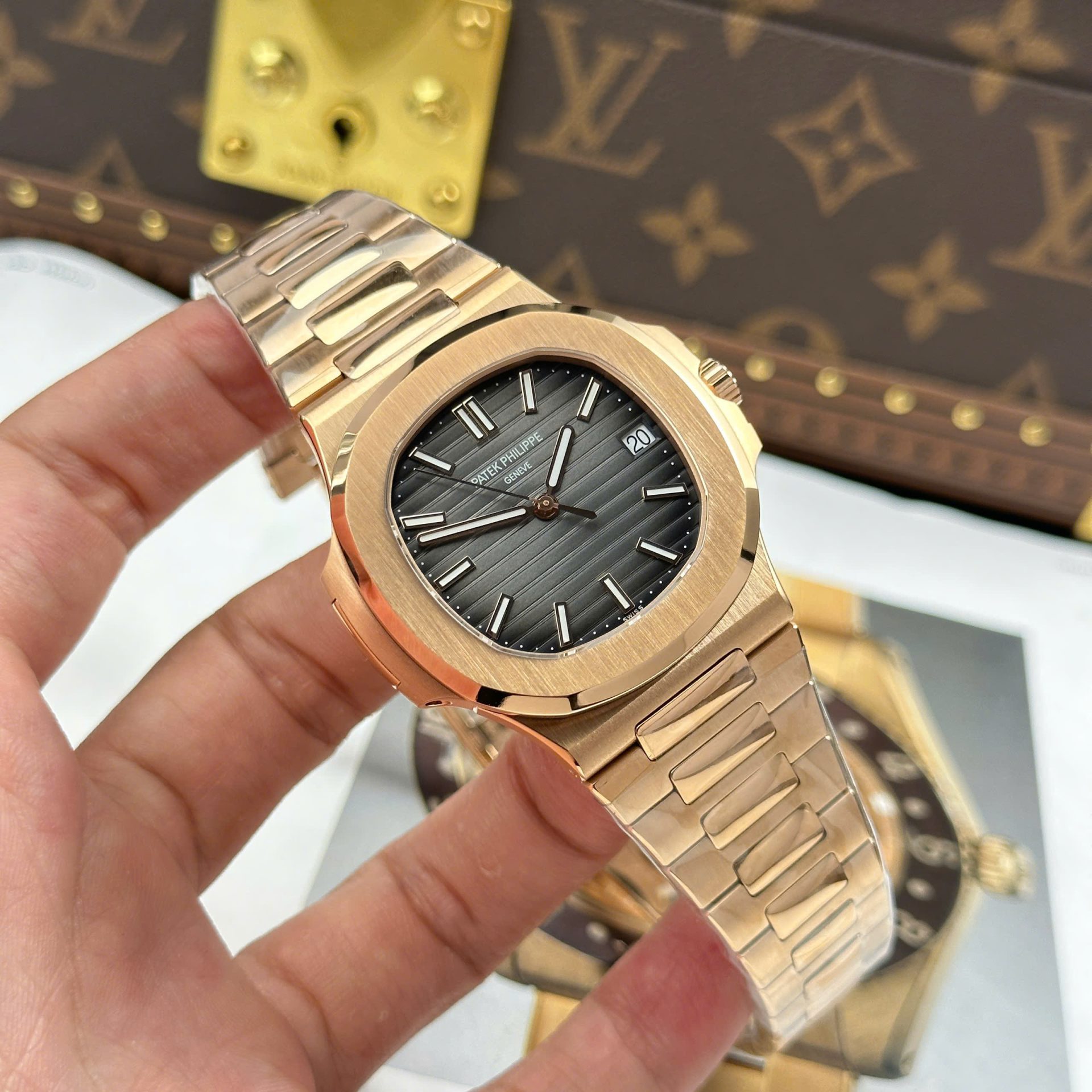 Patek Philippe Nautilus 5711 Knock Off Watches Gray Dial Automatic Movement 3K Factory 40mm