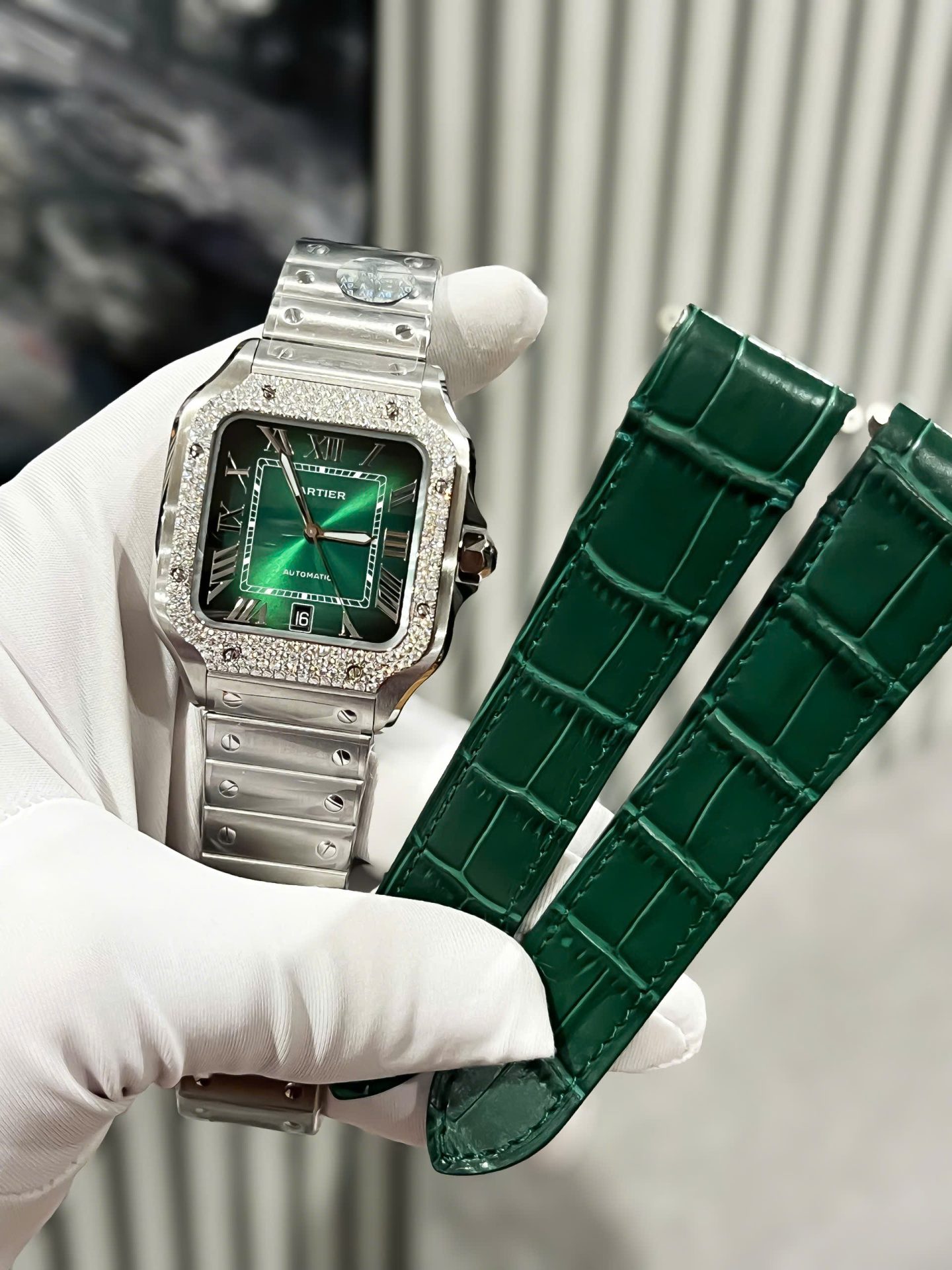 Cartier Santos Replica Watch Custom Moissanite Diamonds Dial Green BV Factory 39.8mm