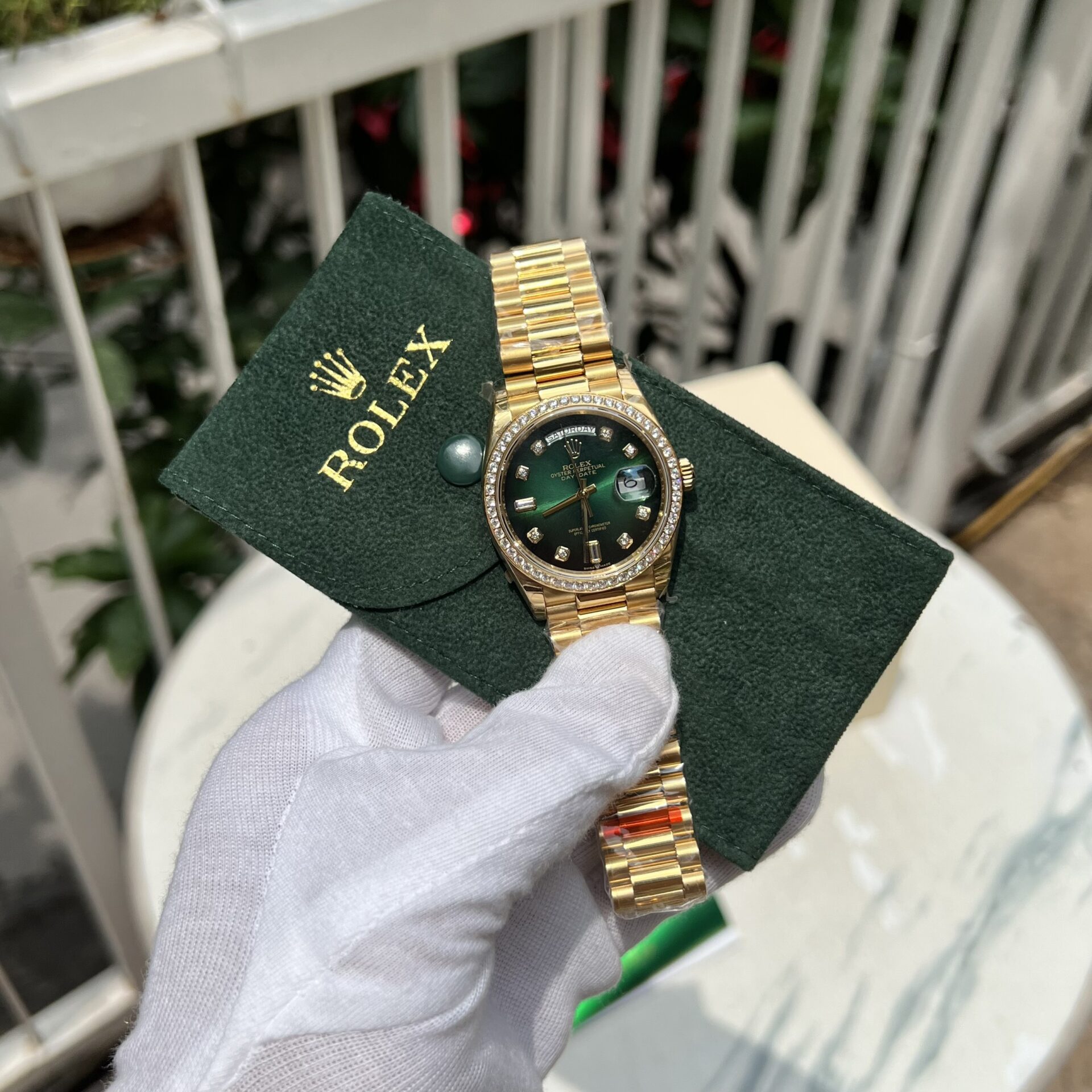 Rolex Replica 1:1 Watch Day-Date Green Dial With Diamonds EW 36mm