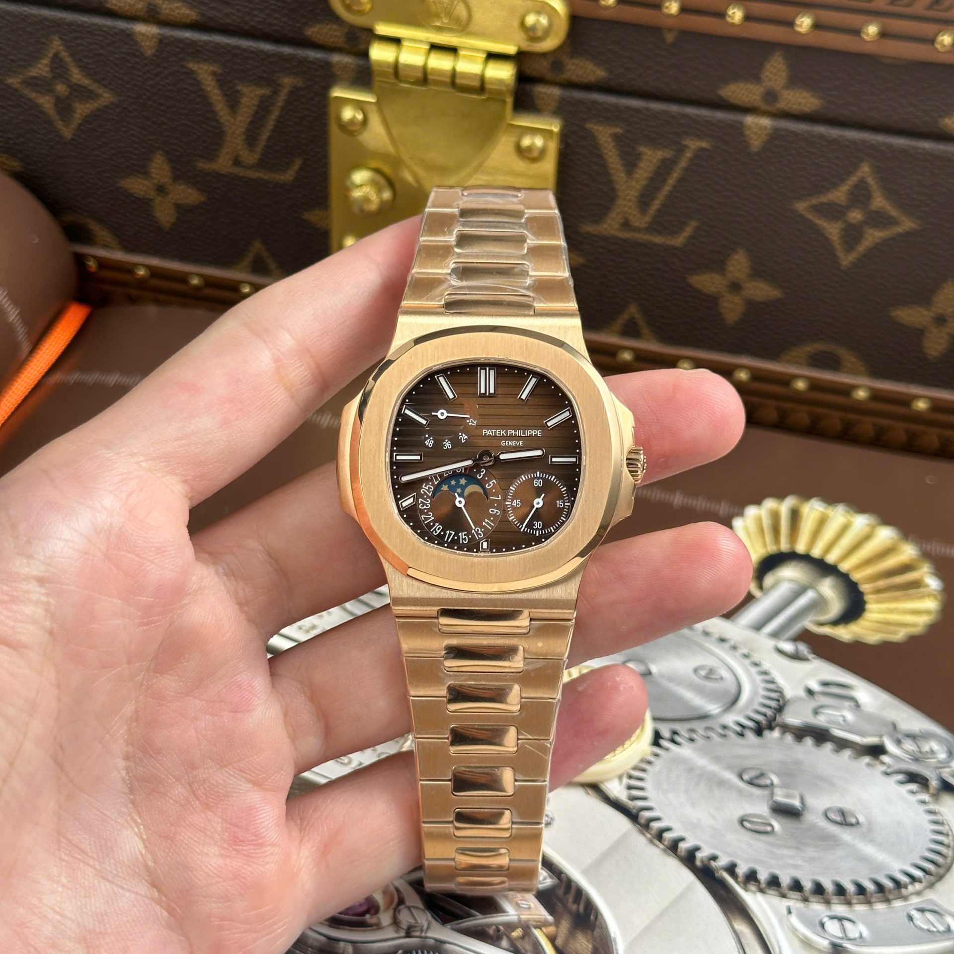 Patek Philippe Nautilus 5712R Knock Off Watches Brown Dial Metal Wire PPF Factory Version 3 40mm