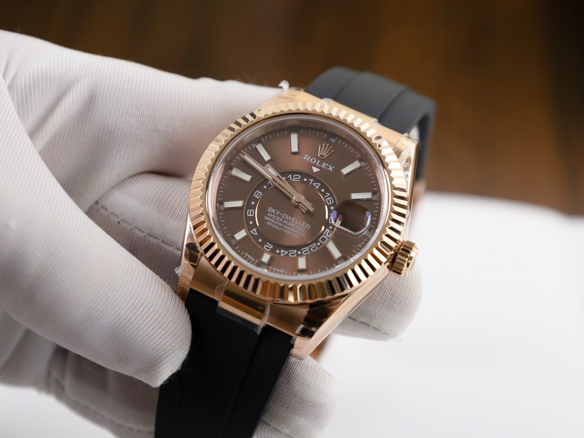 Rolex Replica 1:1 Watch Sky Dweller Chocolate Dial Rubber Strap 42mm