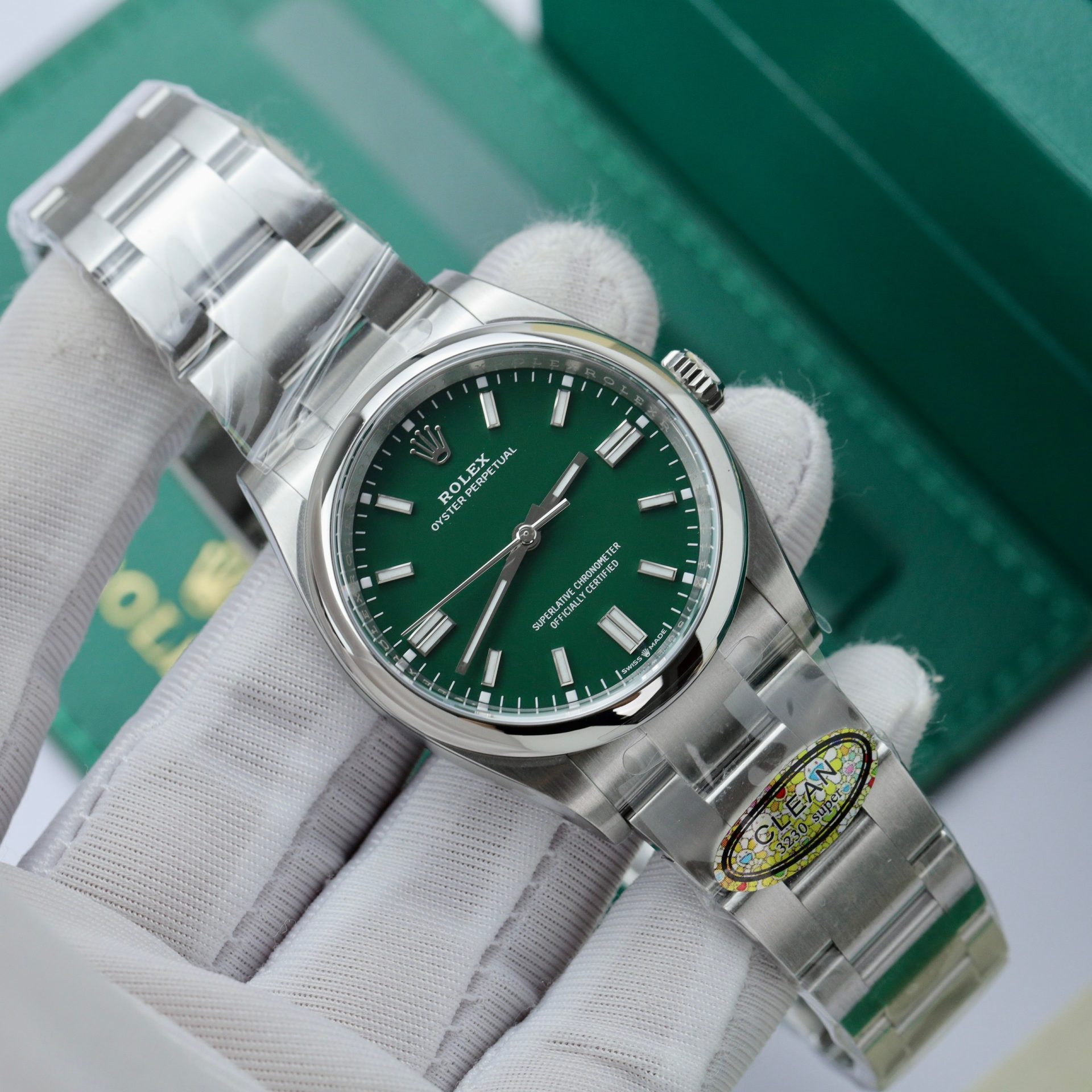 Rolex Rep 11 Watch Oyster Perpetual 126000 Green Dial Clean Factory 41mm