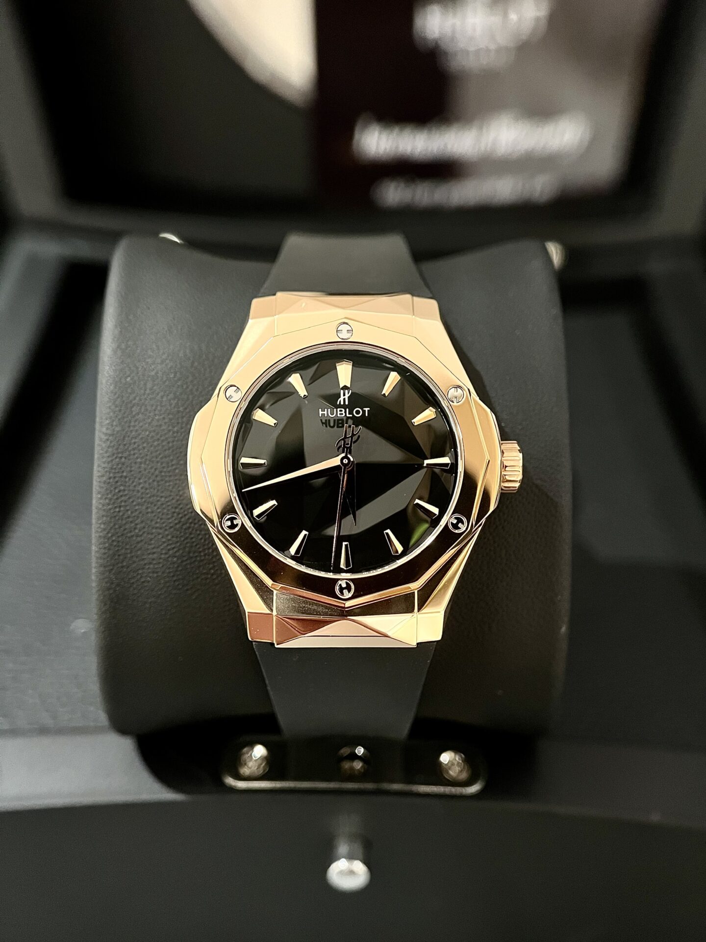 Hublot Replica Watch Orlinski King Gold Black Dial APS Factory 40mm
