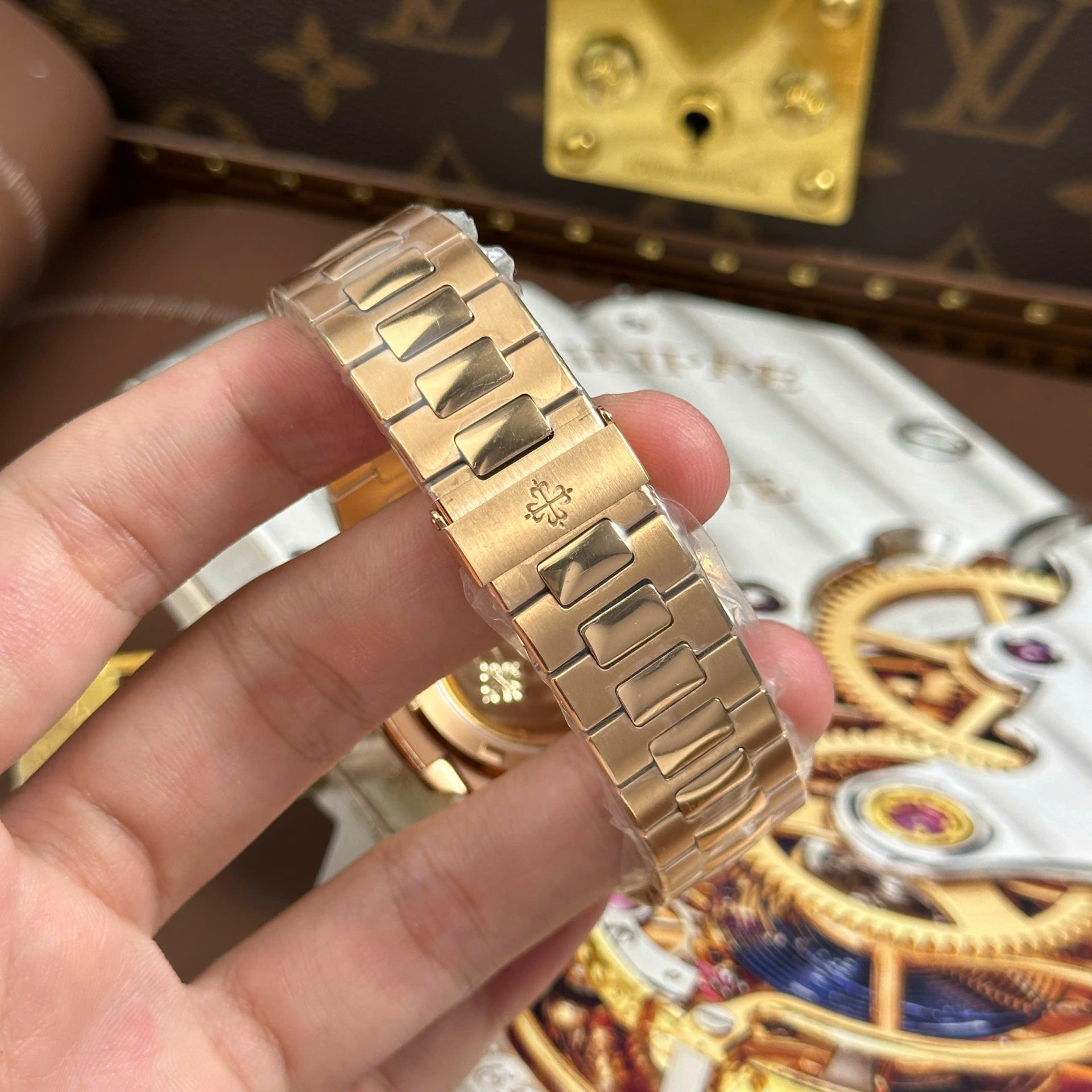 Patek Philippe Nautilus 5711 Brown Dial Copies Watches Automatic Movement BBF Factory 40mm