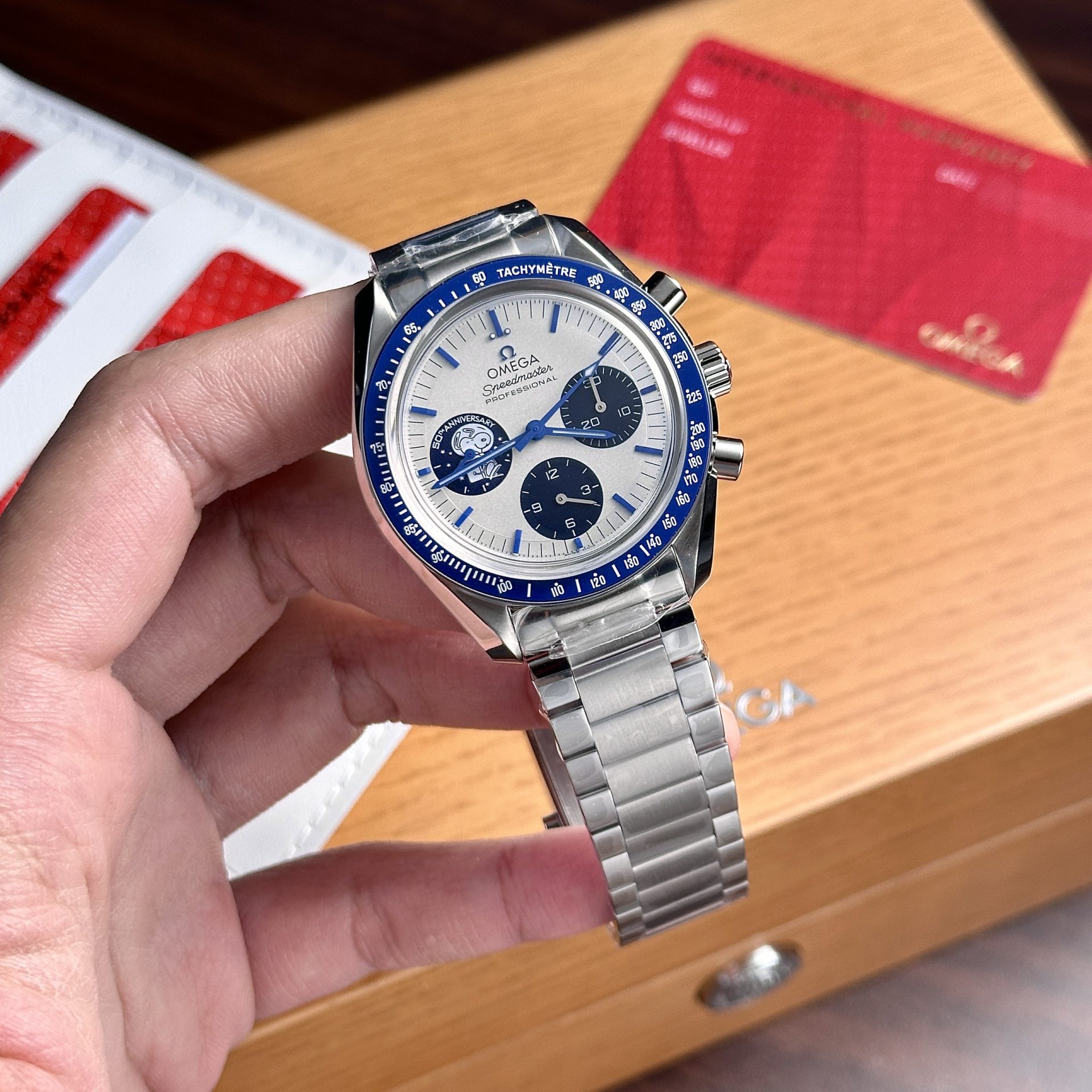 Omega Replica 1:1 Watch Speedmaster Snoopy Avard Anniversary GS Factory 42mm