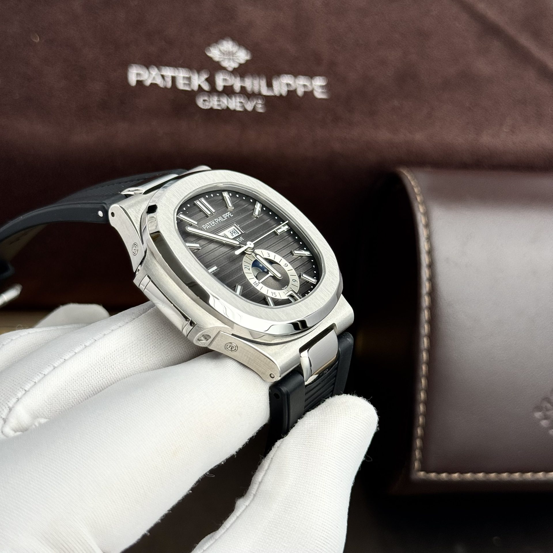 Patek Philippe Replica 1:1 Watch Nautilus 5726 Rubber Strap Factory GR 40.5mm