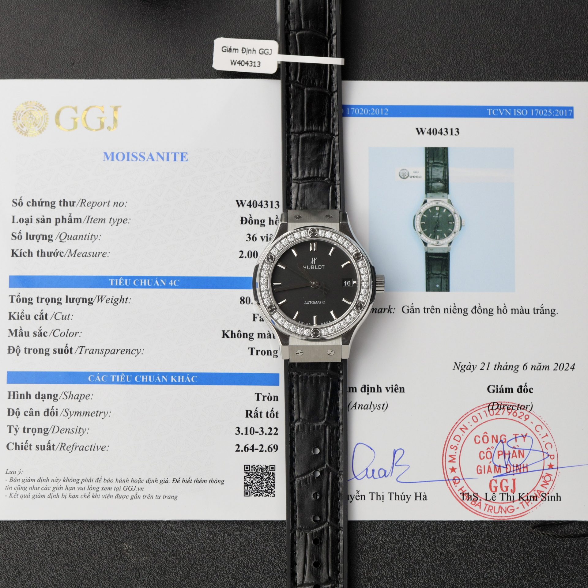 Hublot Replica 1:1 Watch Classic Fusion Black Moissanite Diamonds Factory HB 42mm