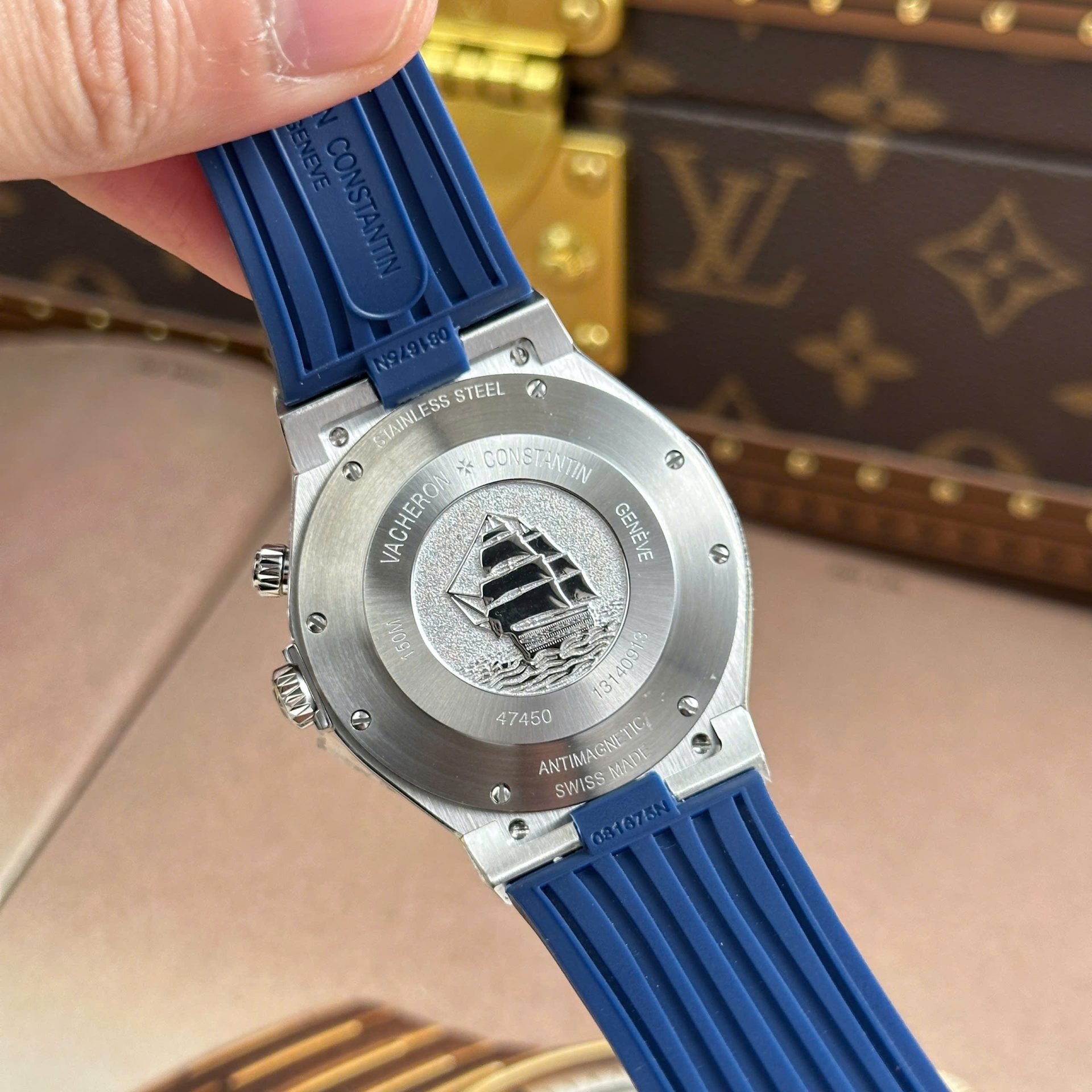 Vacheron Constantin Overseas Dual Time 47450 Replica Watches Blue Dial Rubber Strap 9F Factory 42mm