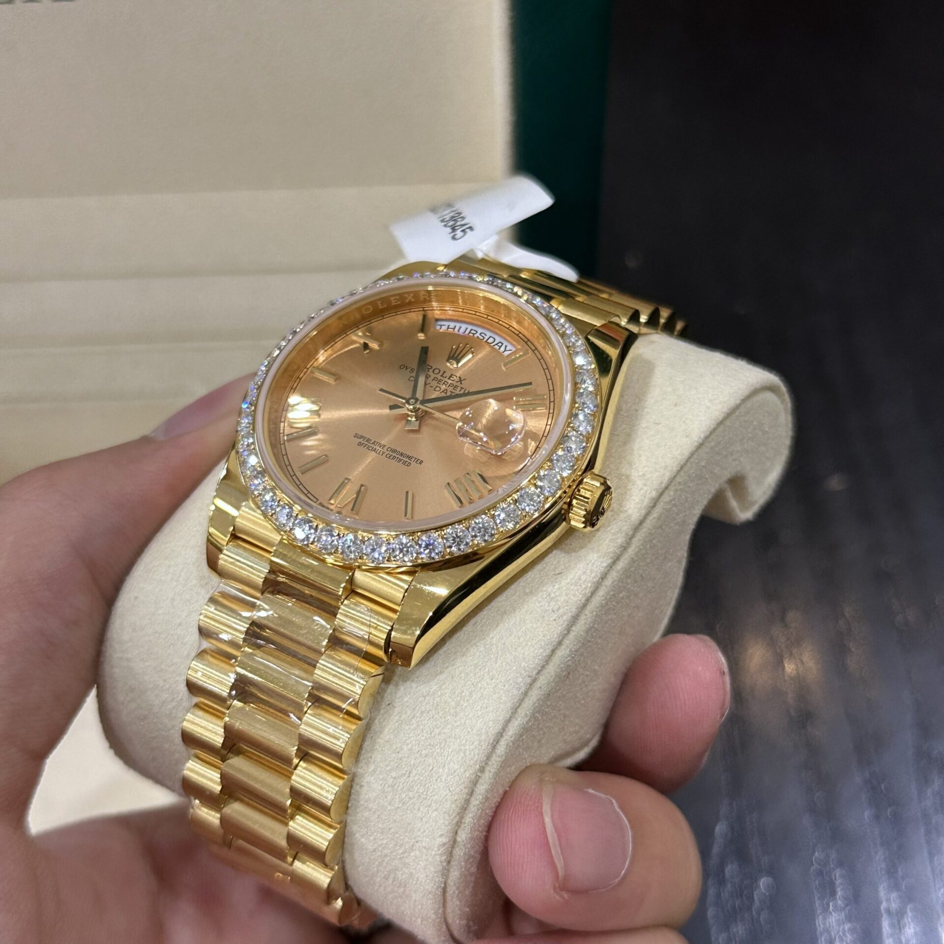 Rolex Replica Watch Day-Date 228238 Gold Wrapped Moissanite GM V2 152gram 40mm
