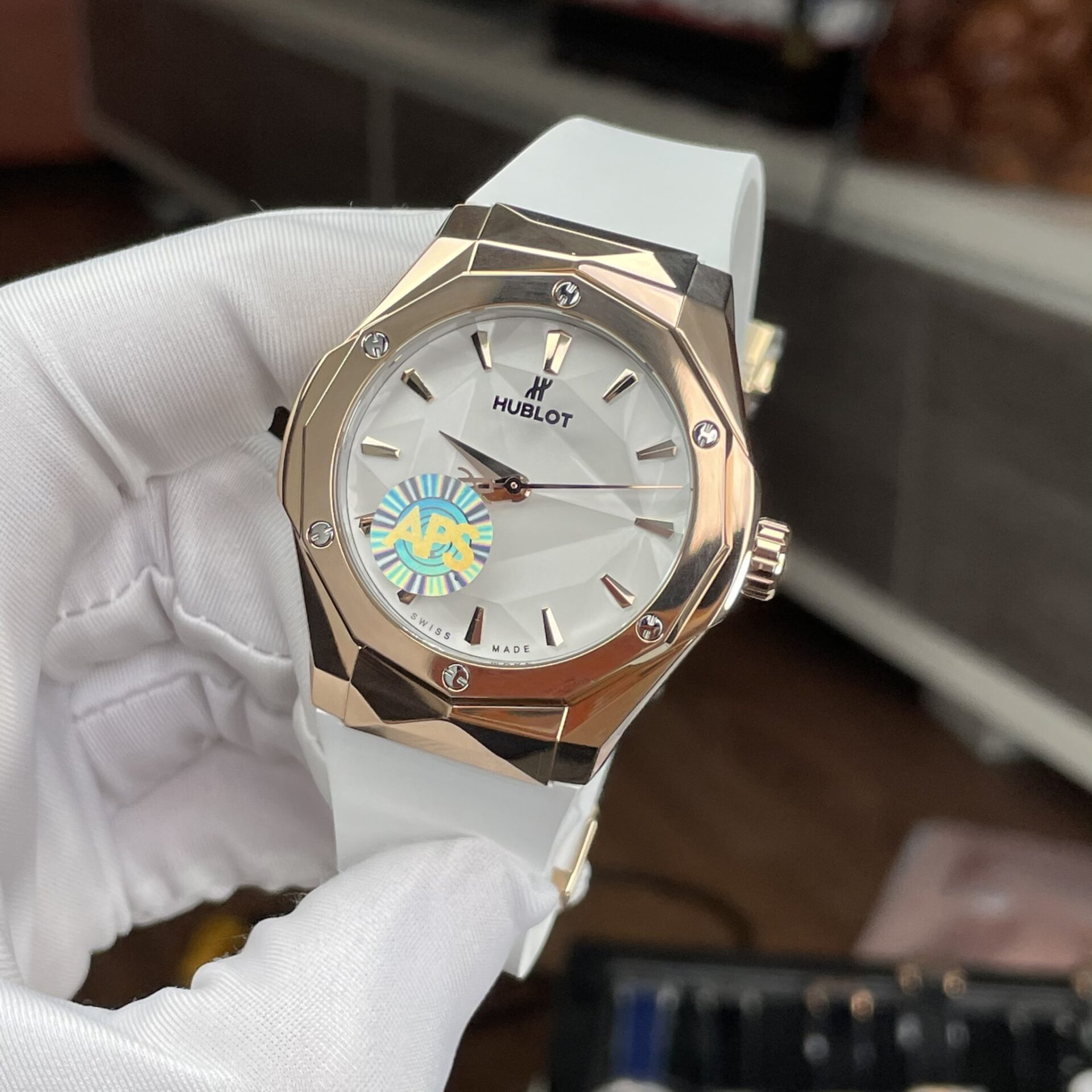 Hublot Replica 1:1 Watch Orlinski King Gold White Rubber Strap APS 40mm