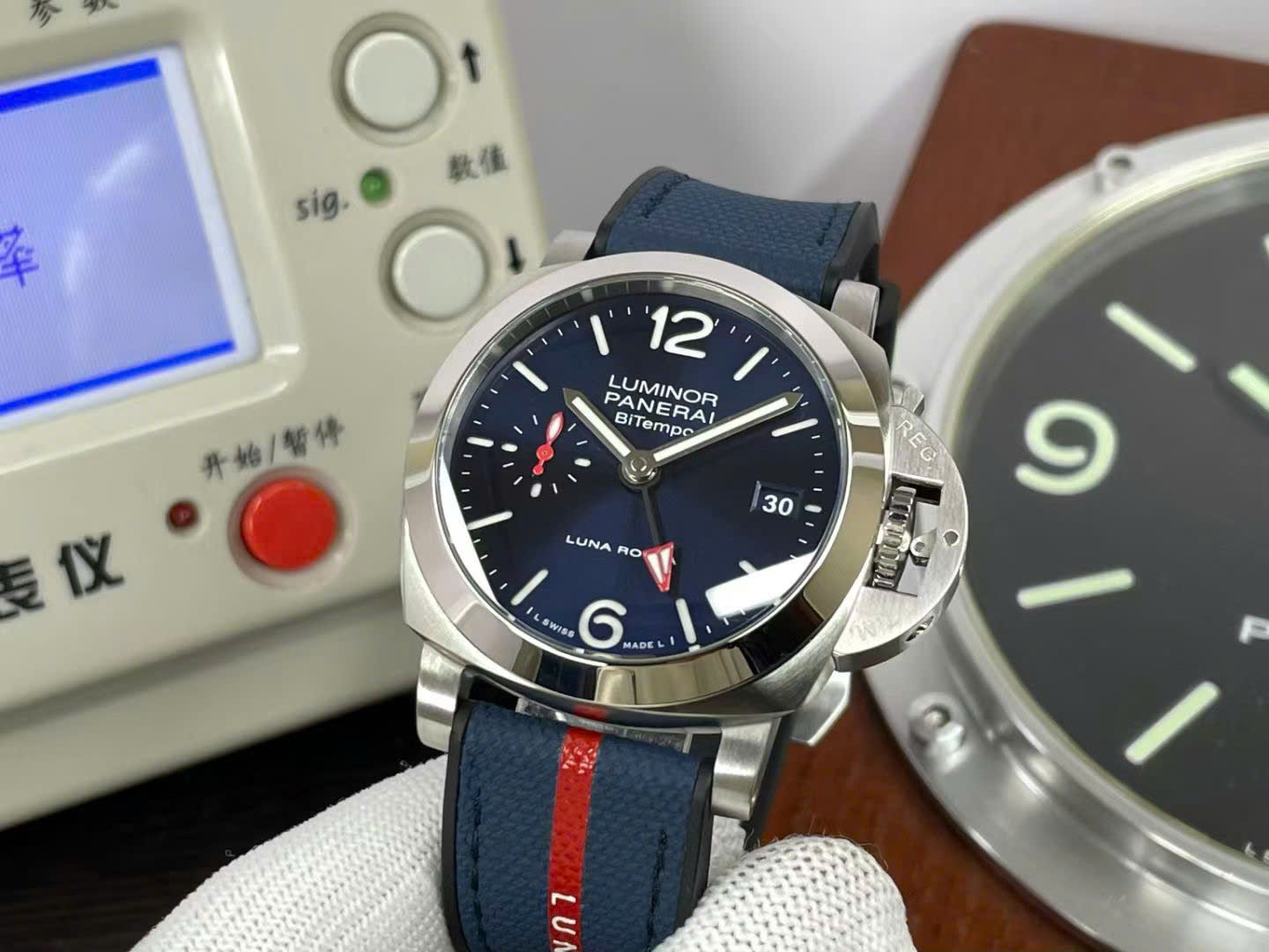 Panerai Imitation Watches Luminor Quaranta BiTempo Luna Rossa PAM1404 Rubbers Strap VSF 40mm