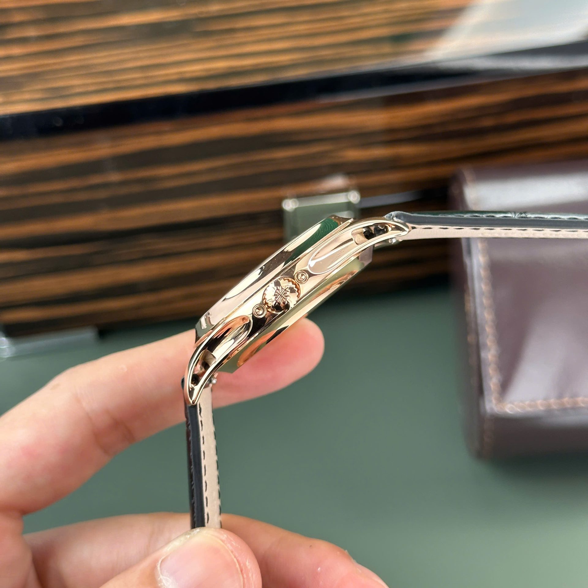 Patek Philippe Complications 5205 Replica 11 Watch Green Dial KM Factory 40mm